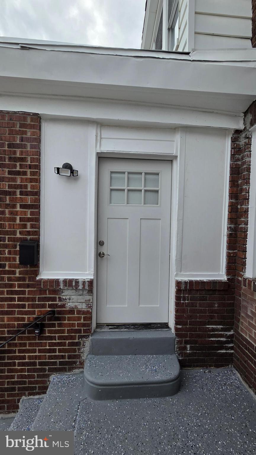 OXFORD CIRCLE - Residential