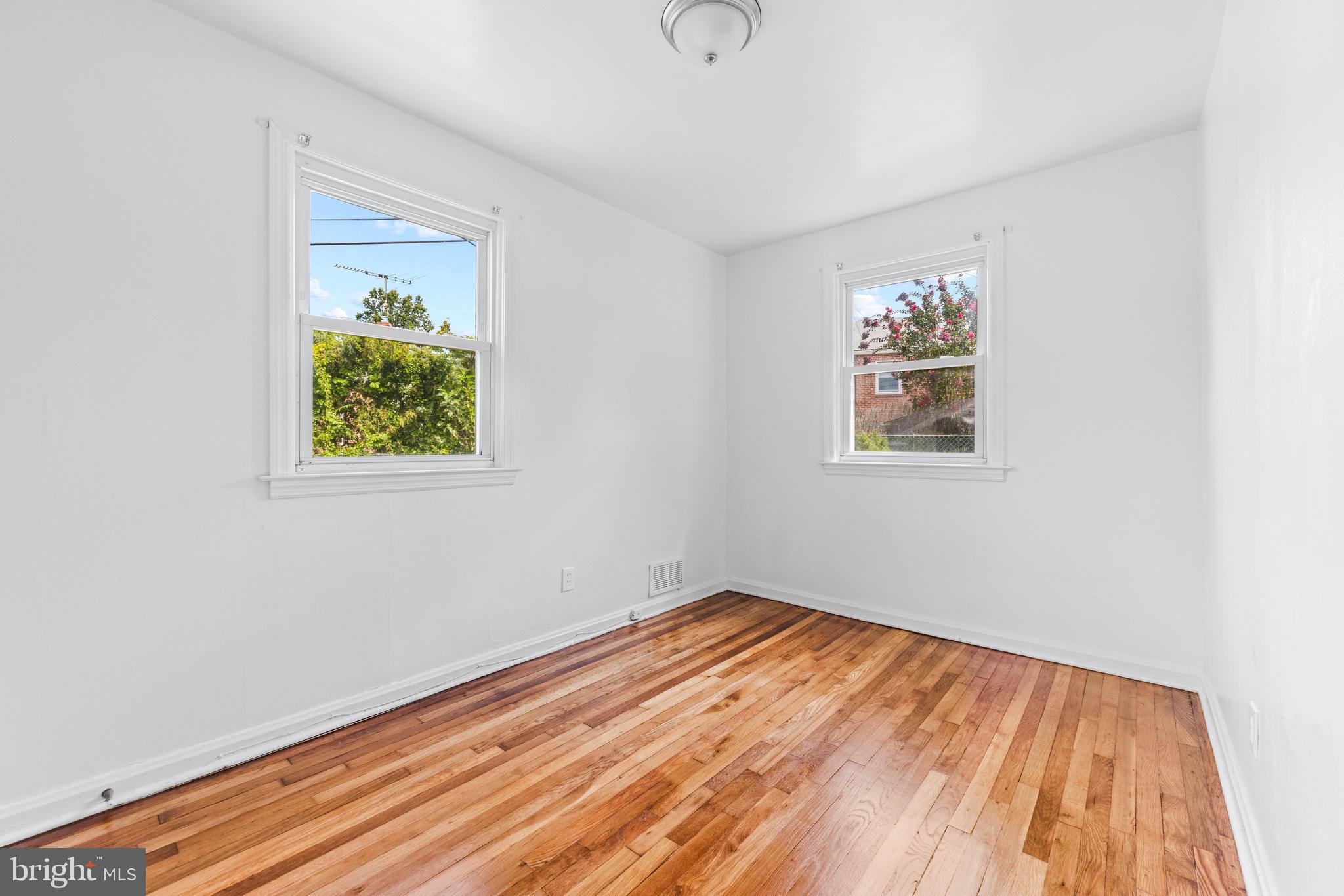 CEDONIA - Residential