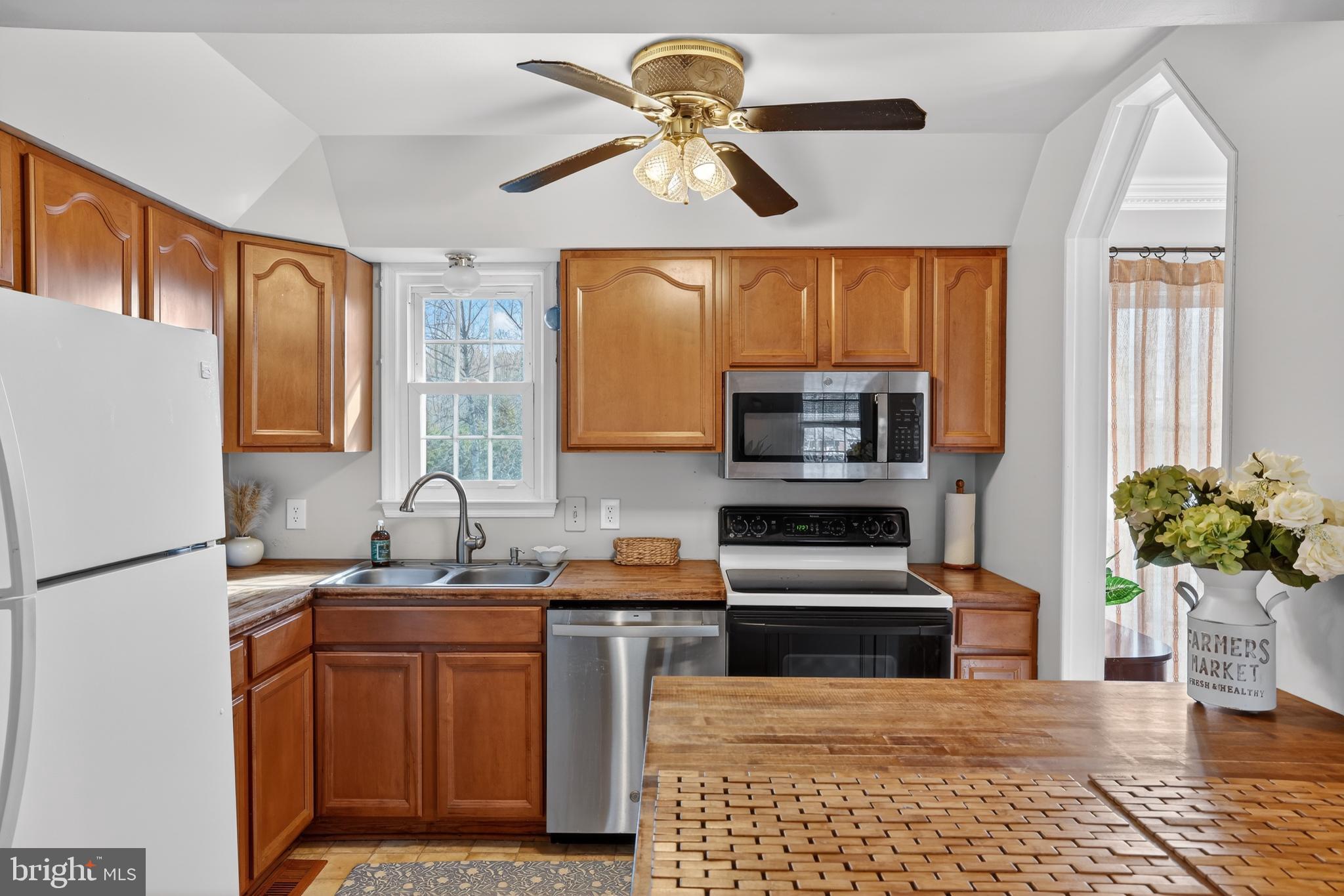 SOUTH STAFFORD - Residential