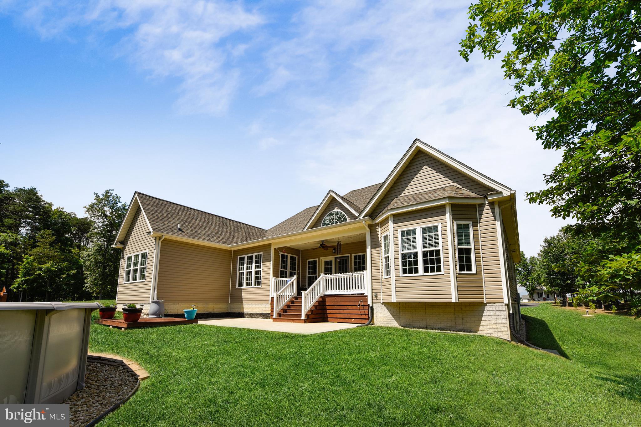 METES AND BOUNDS - Residential