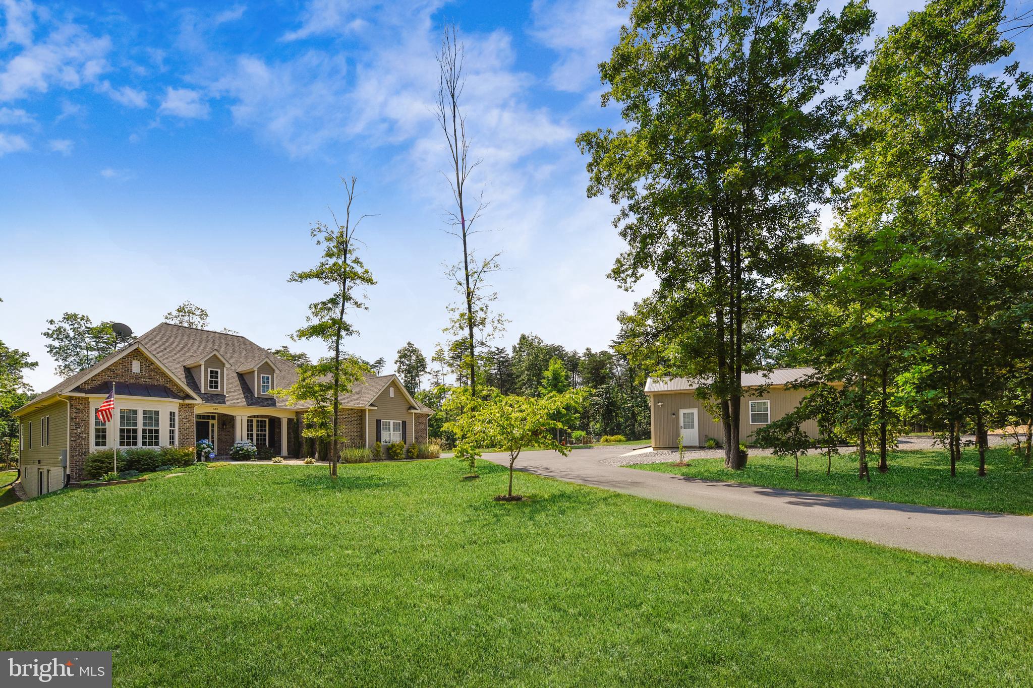 METES AND BOUNDS - Residential