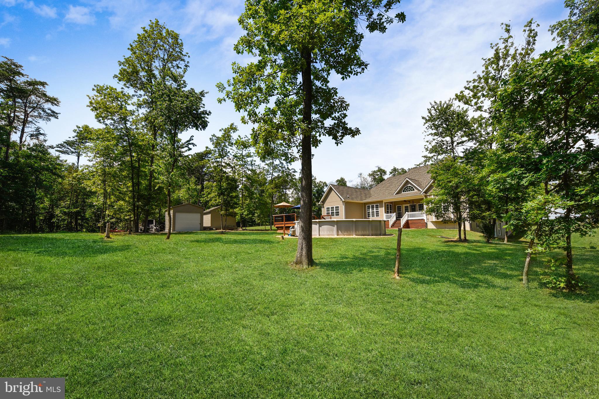 METES AND BOUNDS - Residential