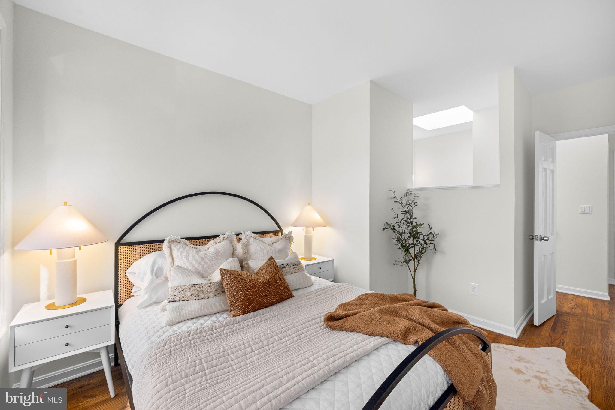 CAPITOL HILL - Residential Lease