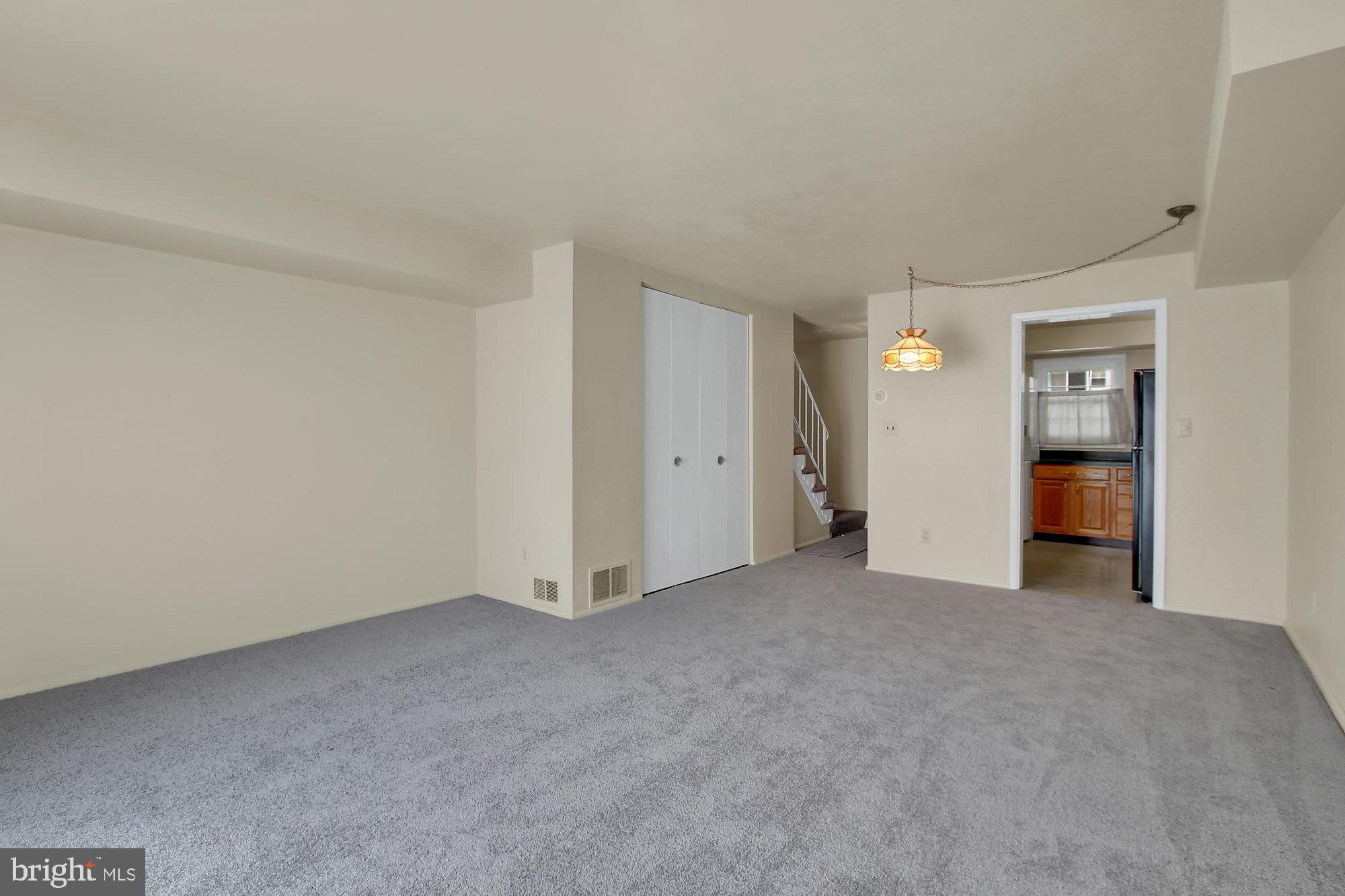 COLONY PARK CONDOS - Residential