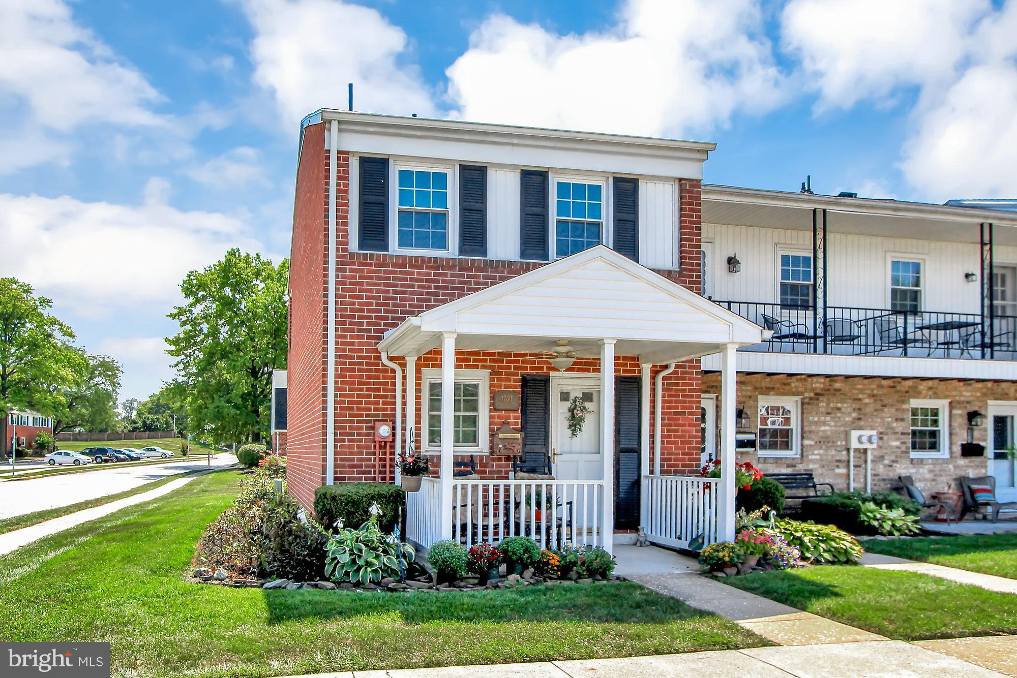 COLONY PARK CONDOS - Residential