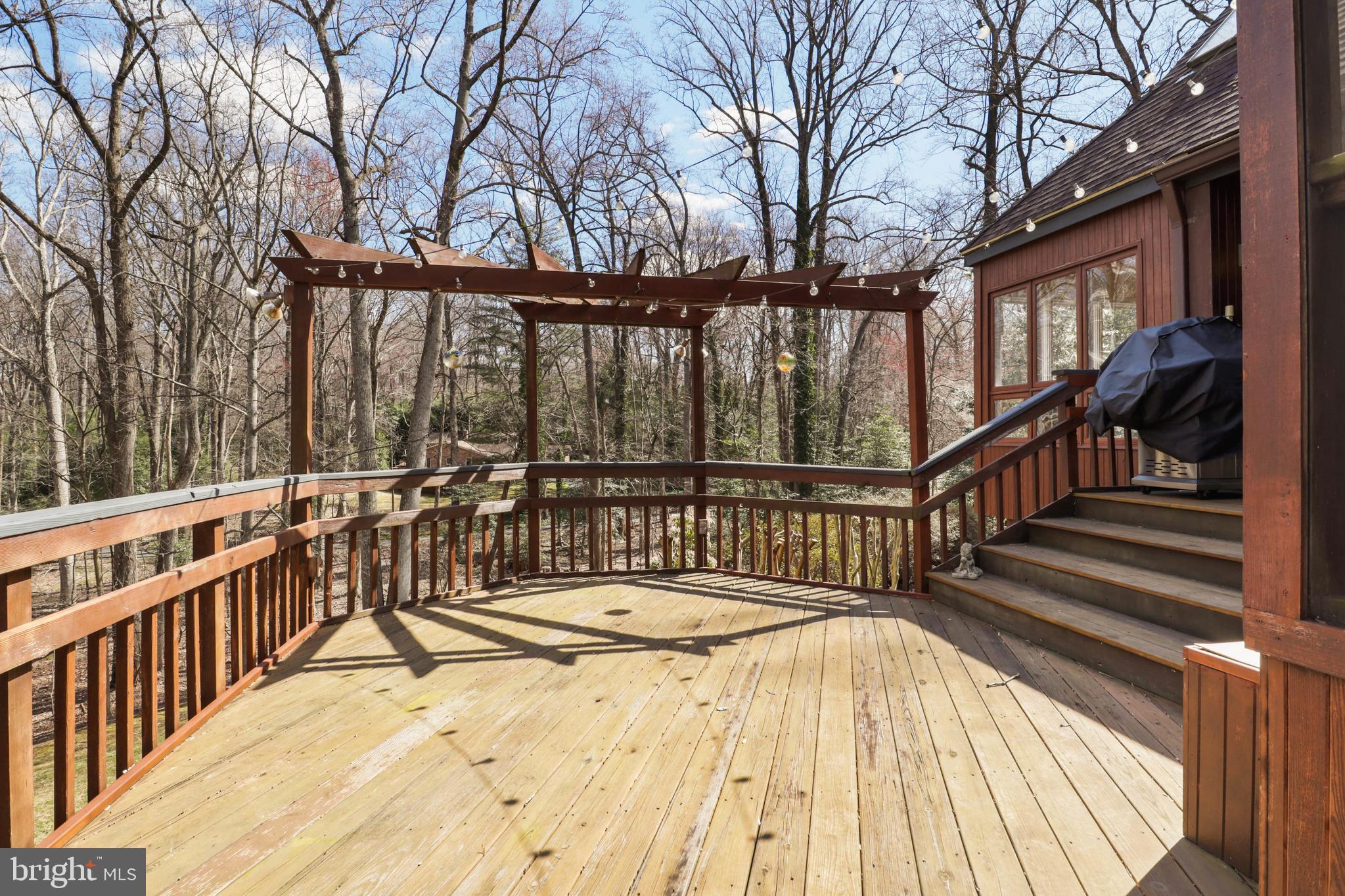 VALE SPRING WOODS - Residential