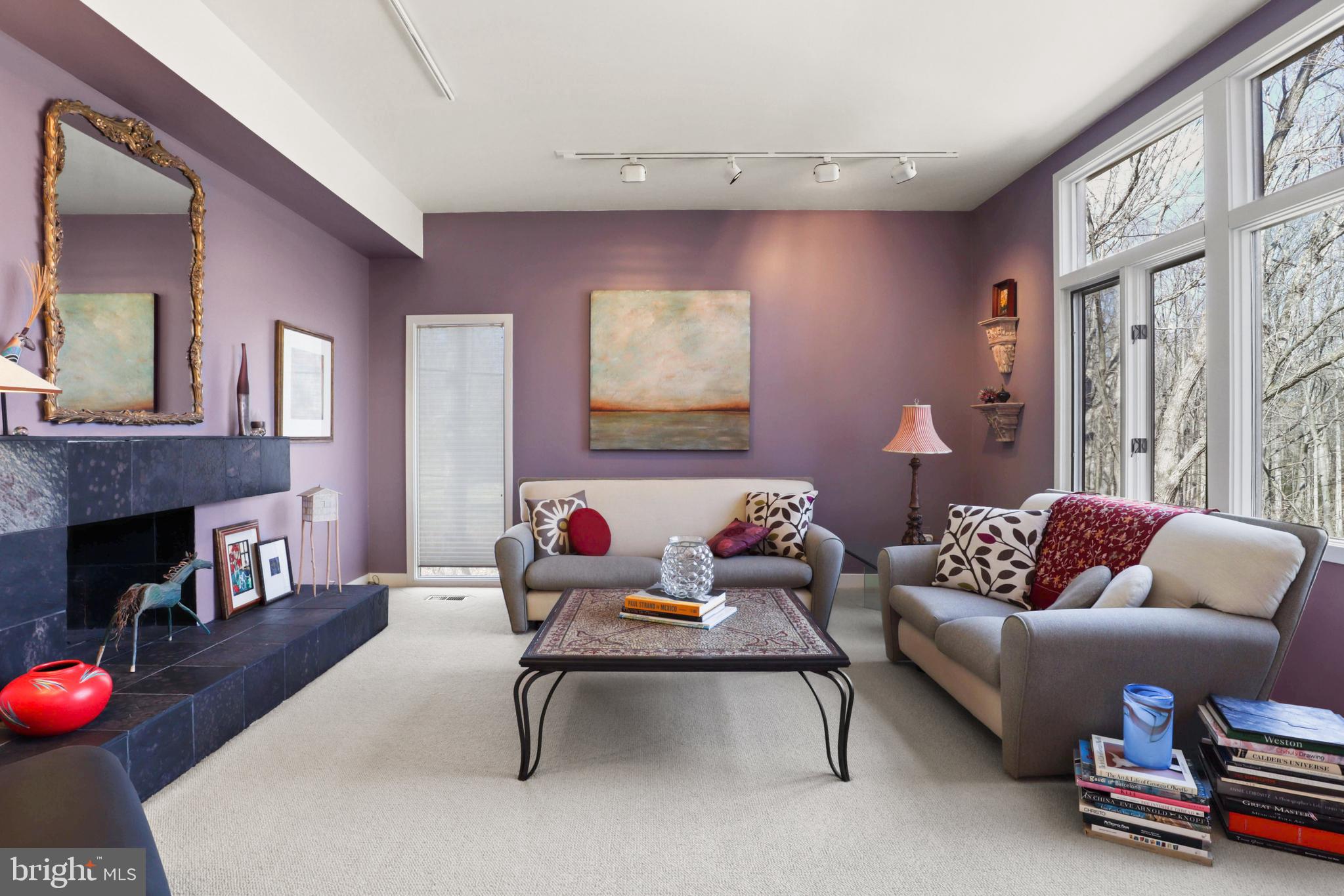 VALE SPRING WOODS - Residential
