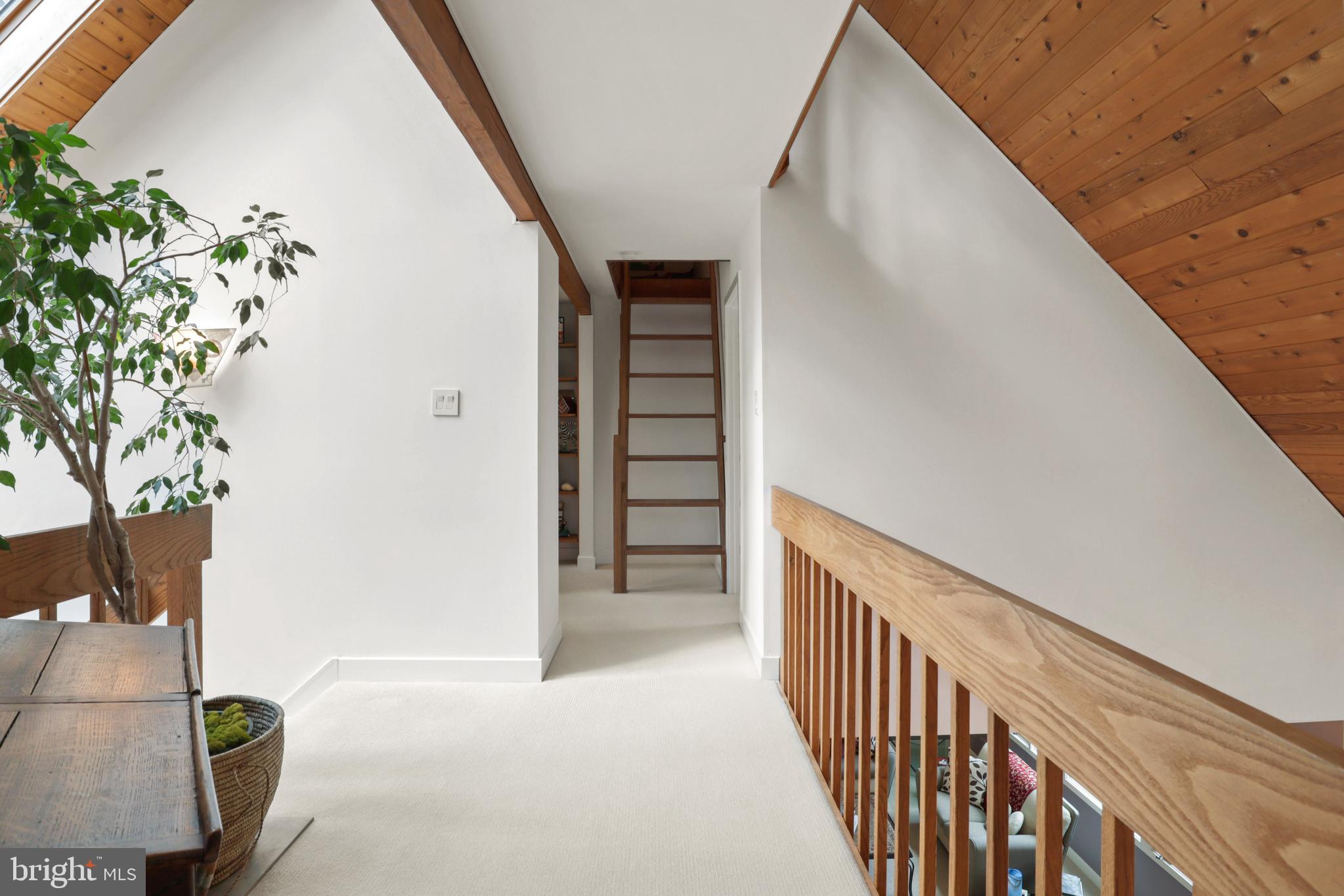 VALE SPRING WOODS - Residential
