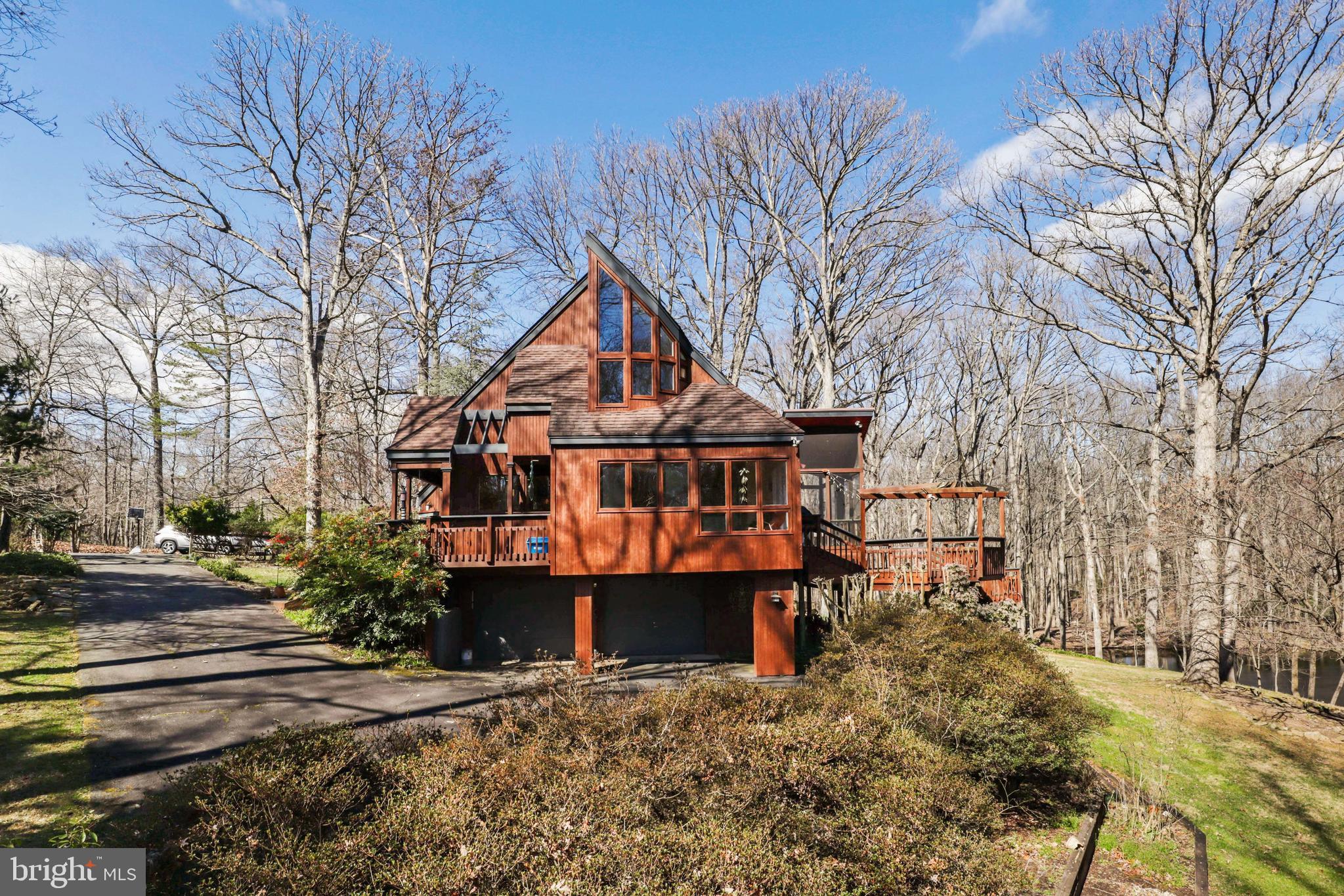 VALE SPRING WOODS - Residential