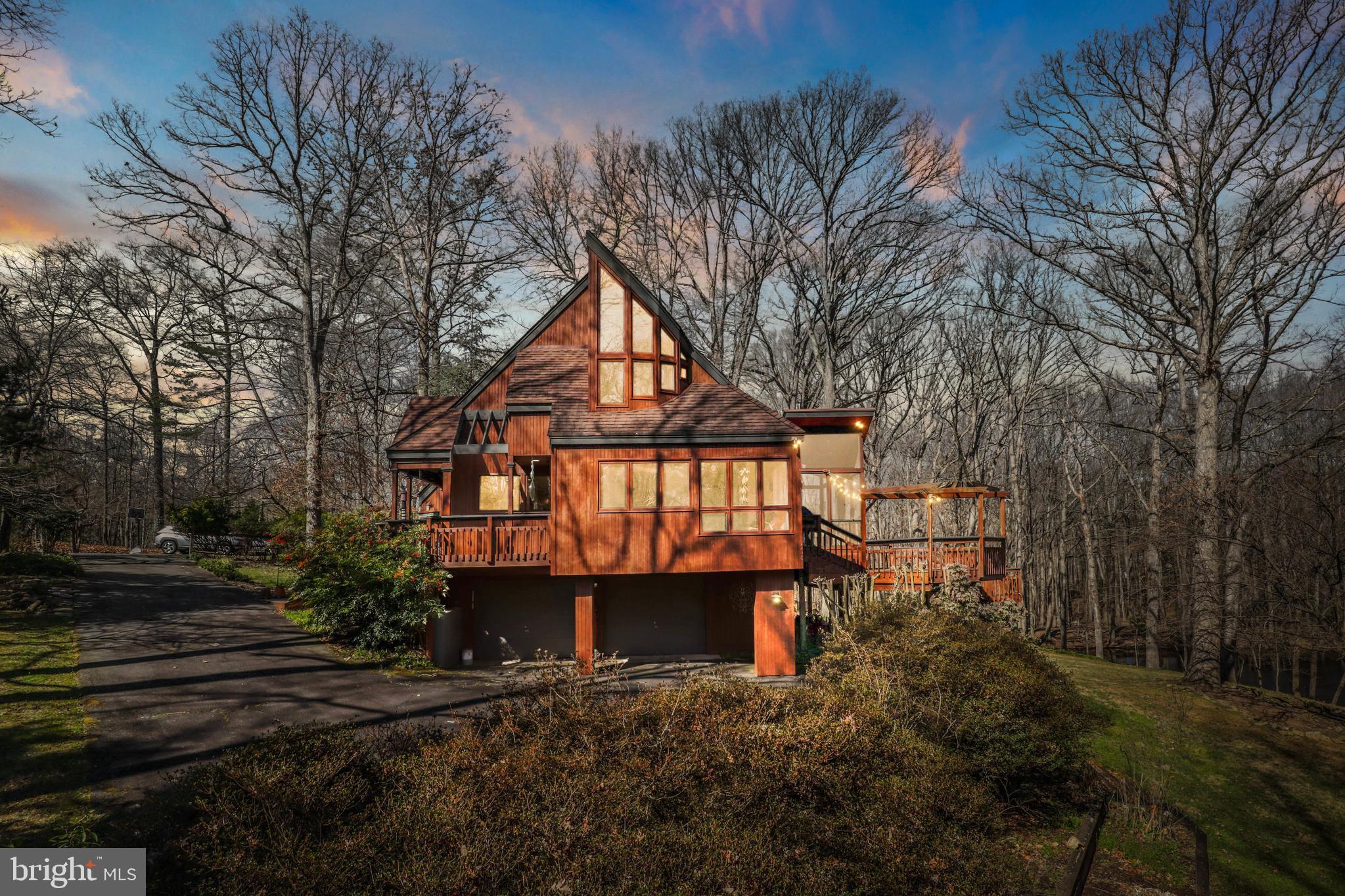 VALE SPRING WOODS - Residential