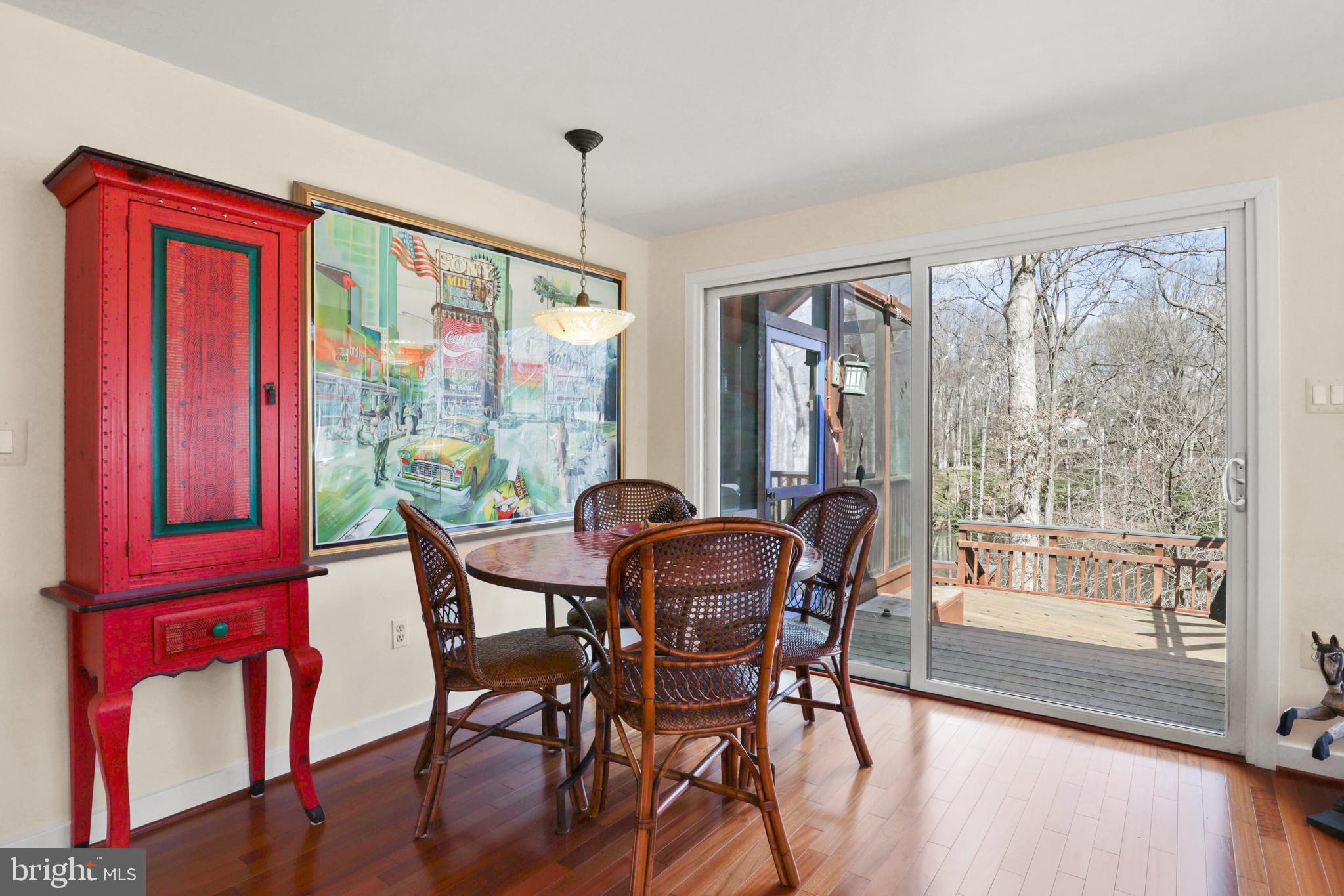 VALE SPRING WOODS - Residential