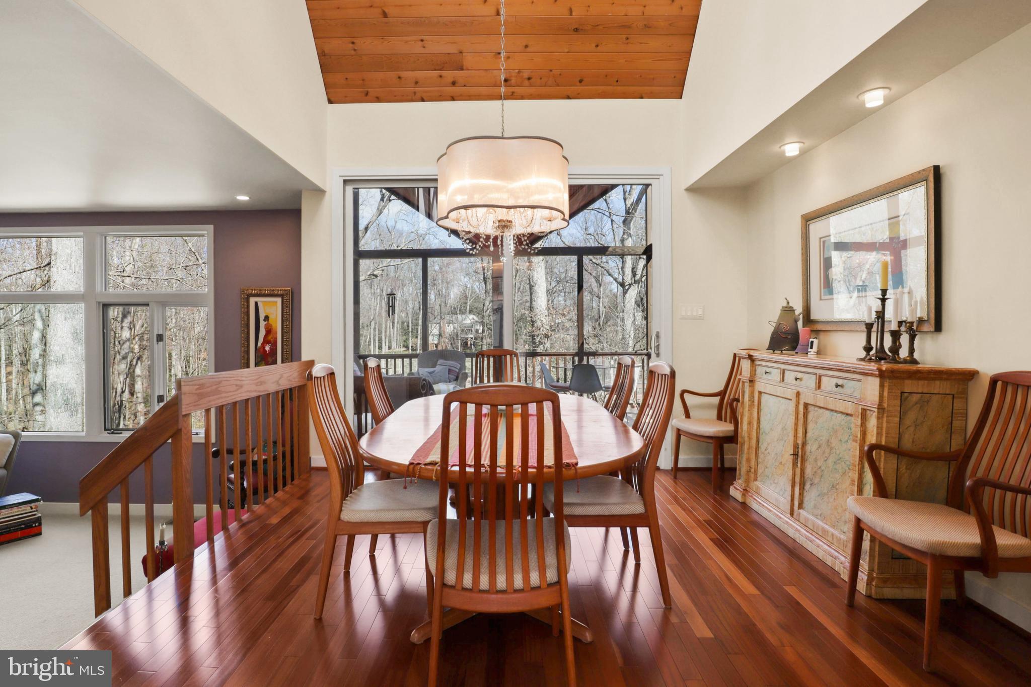 VALE SPRING WOODS - Residential