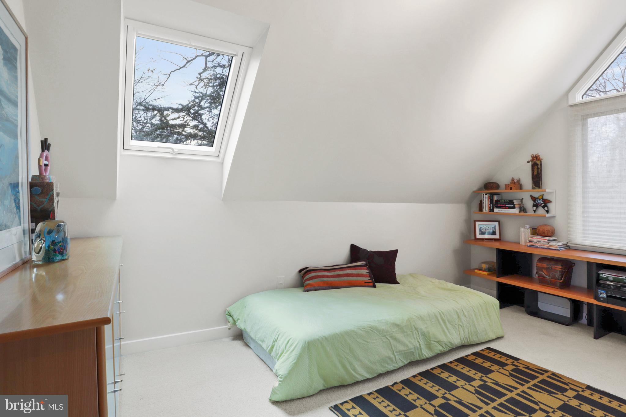 VALE SPRING WOODS - Residential
