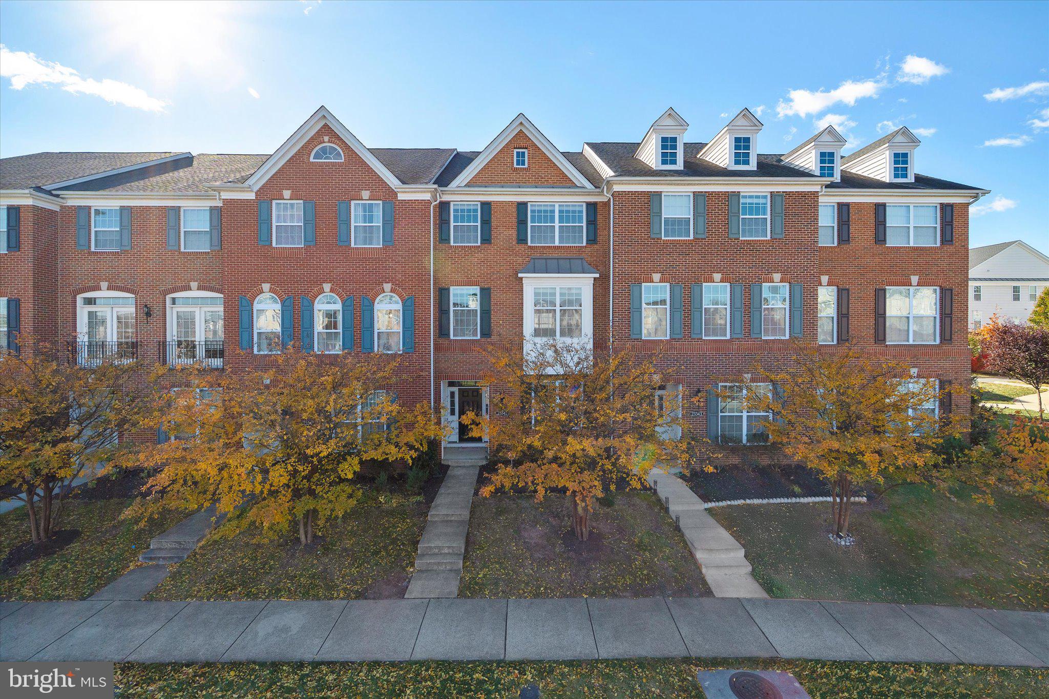 23345 MILLTOWN KNOLL SQUARE