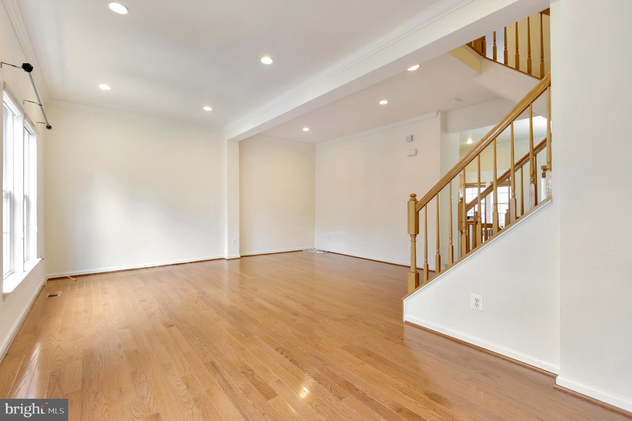 LORTON STATION SOUTH - Residential Lease