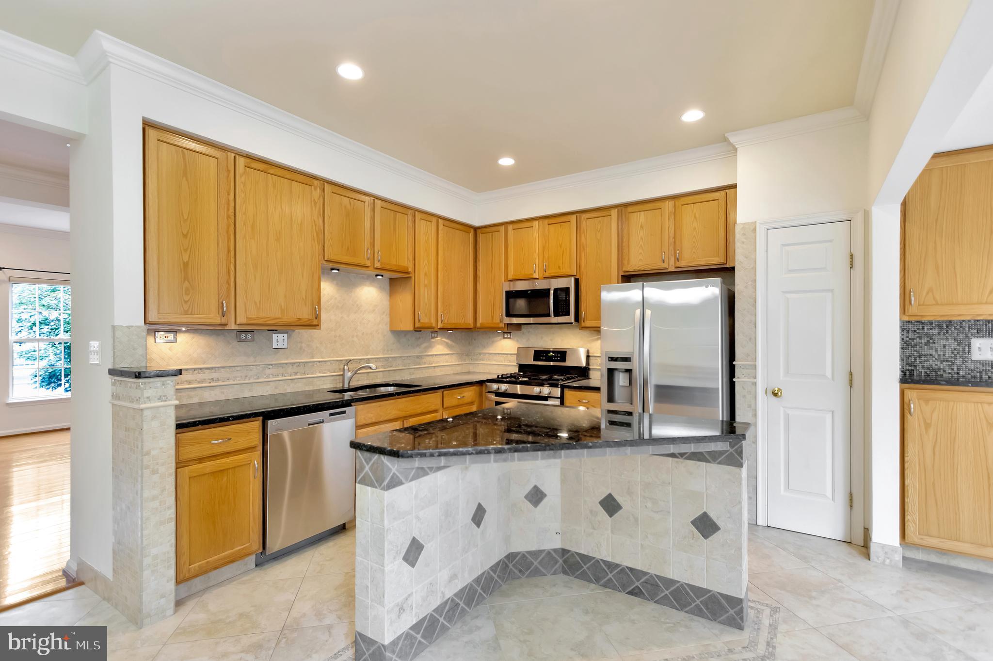 LORTON STATION SOUTH - Residential Lease