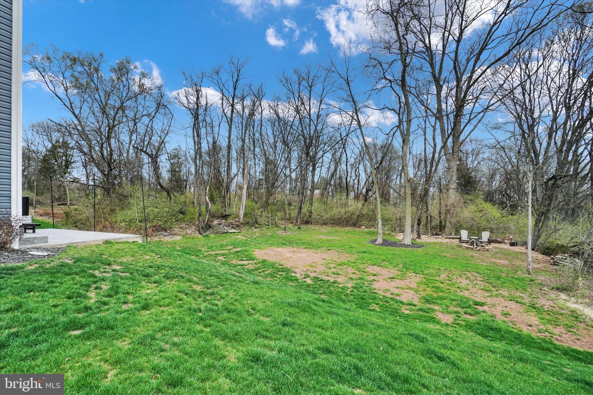 LOCUST RUN - Residential