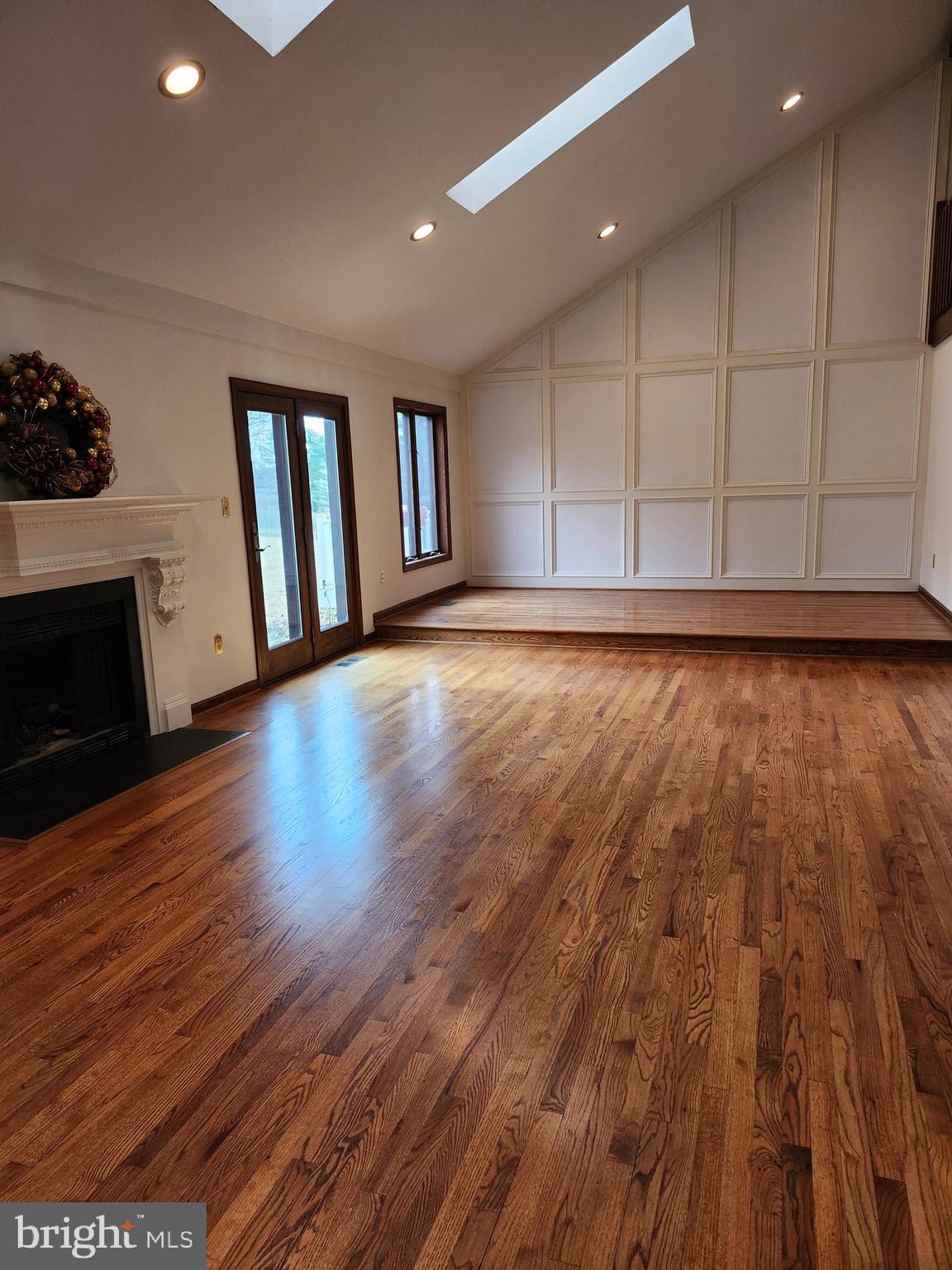 PENNSBURY HGTS - Residential