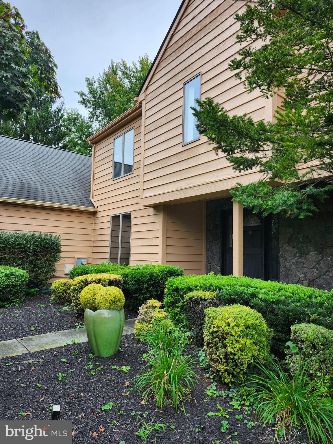PENNSBURY HGTS - Residential