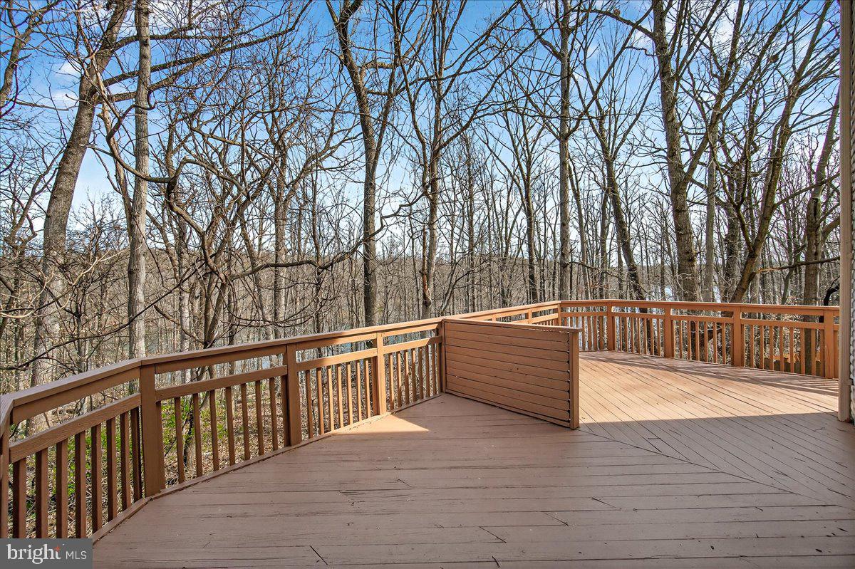 CHURCHILL - Residential