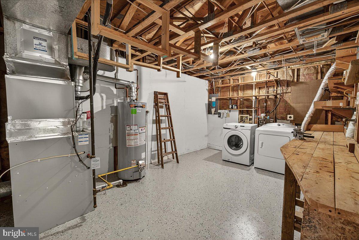 CHURCHILL - Residential