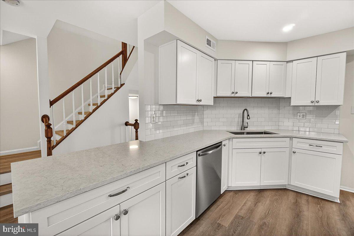 CHURCHILL - Residential