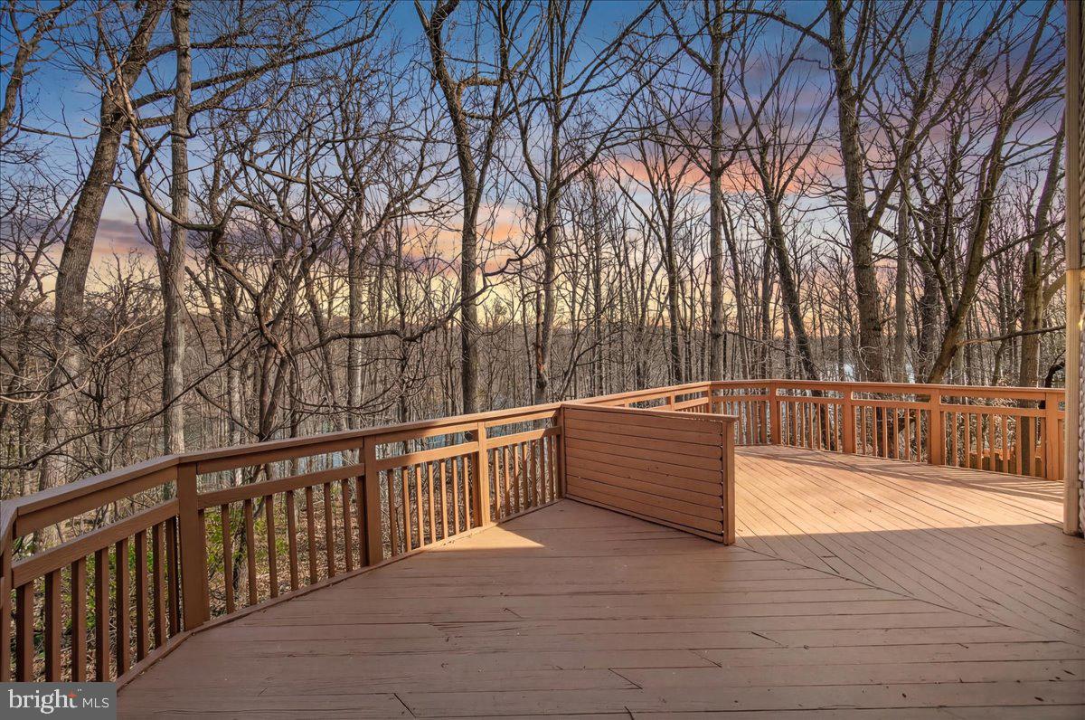 CHURCHILL - Residential