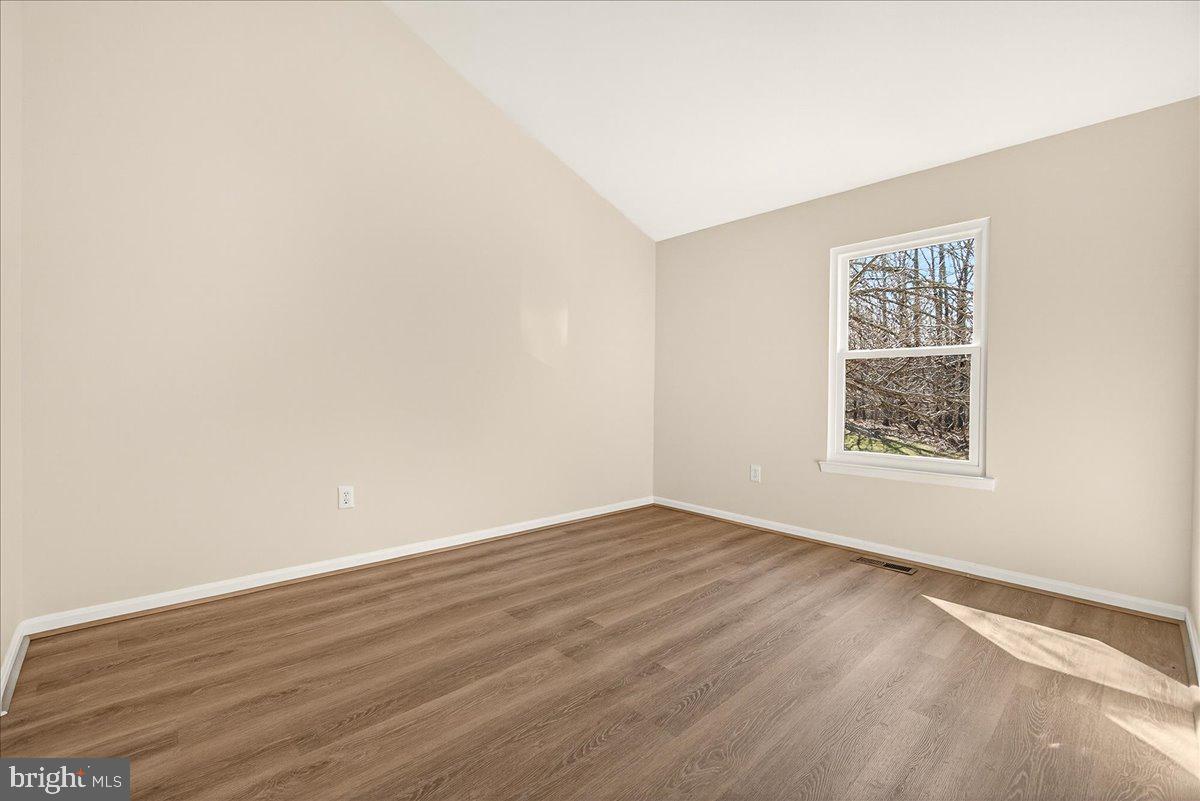 CHURCHILL - Residential