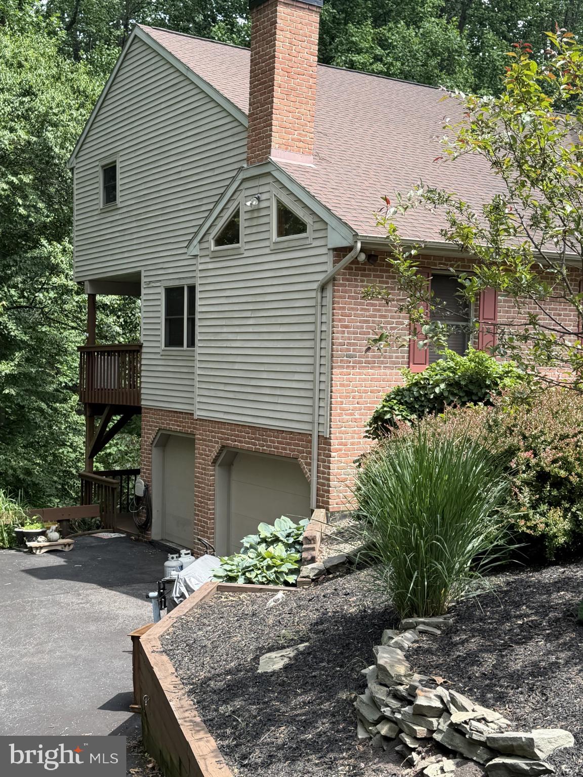 4 QUAIL RIDGE DRIVE