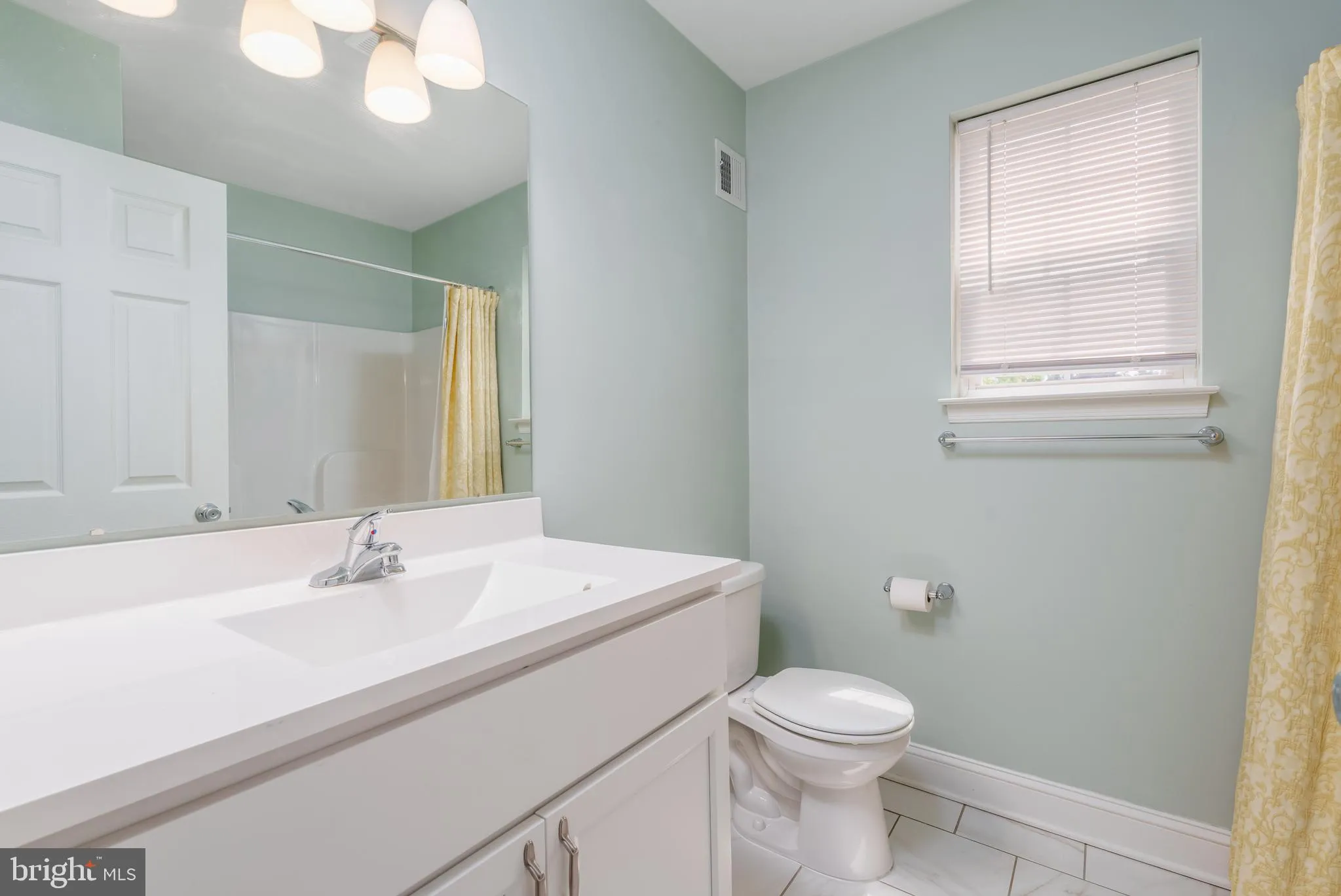 New Castle, Delaware 19720, United States, 3 Bedrooms Bedrooms, ,4 BathroomsBathrooms,Residential,Active,122219