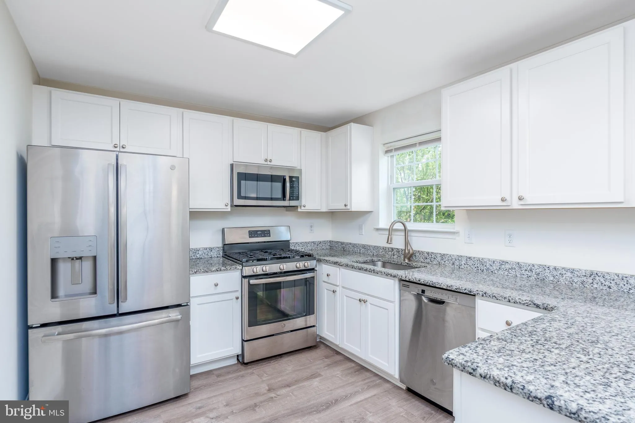 New Castle, Delaware 19720, United States, 3 Bedrooms Bedrooms, ,4 BathroomsBathrooms,Residential,Active,122219