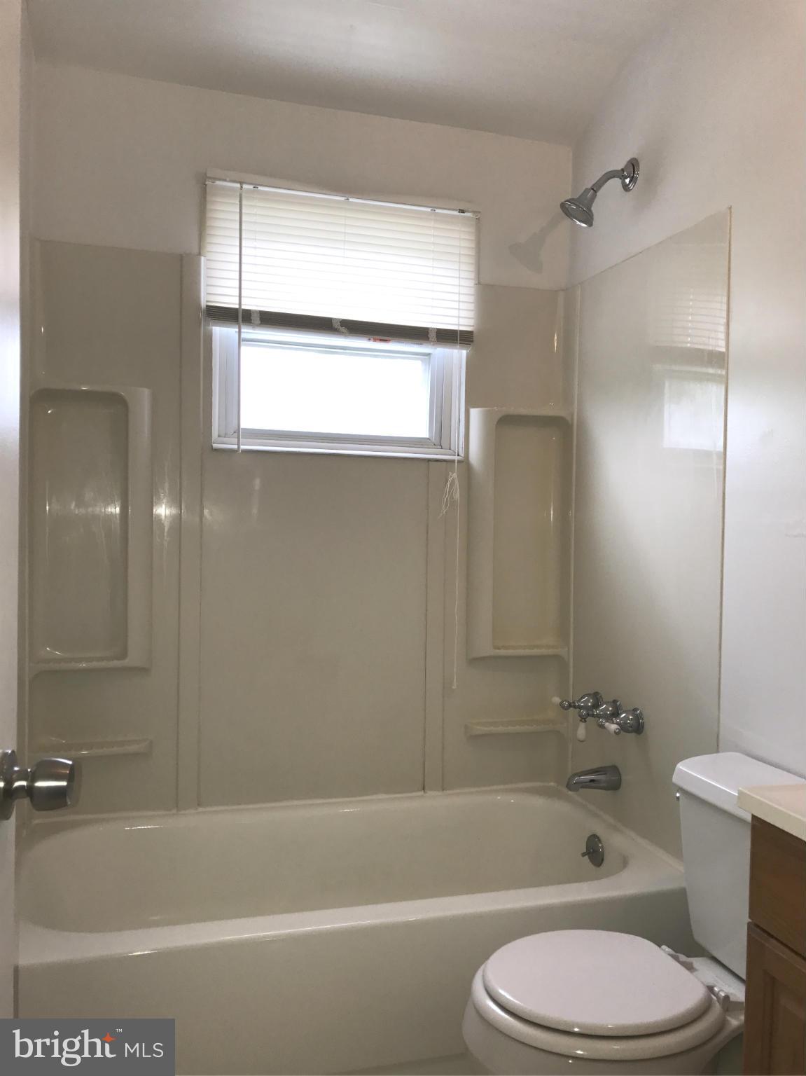 COUNTRY RIDGE - Residential