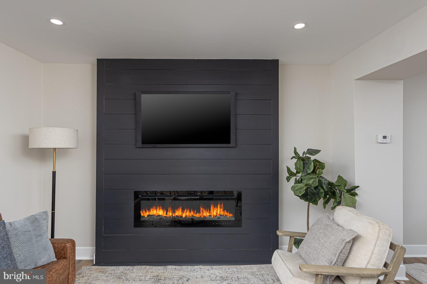 RADNOR WINSTON - Residential