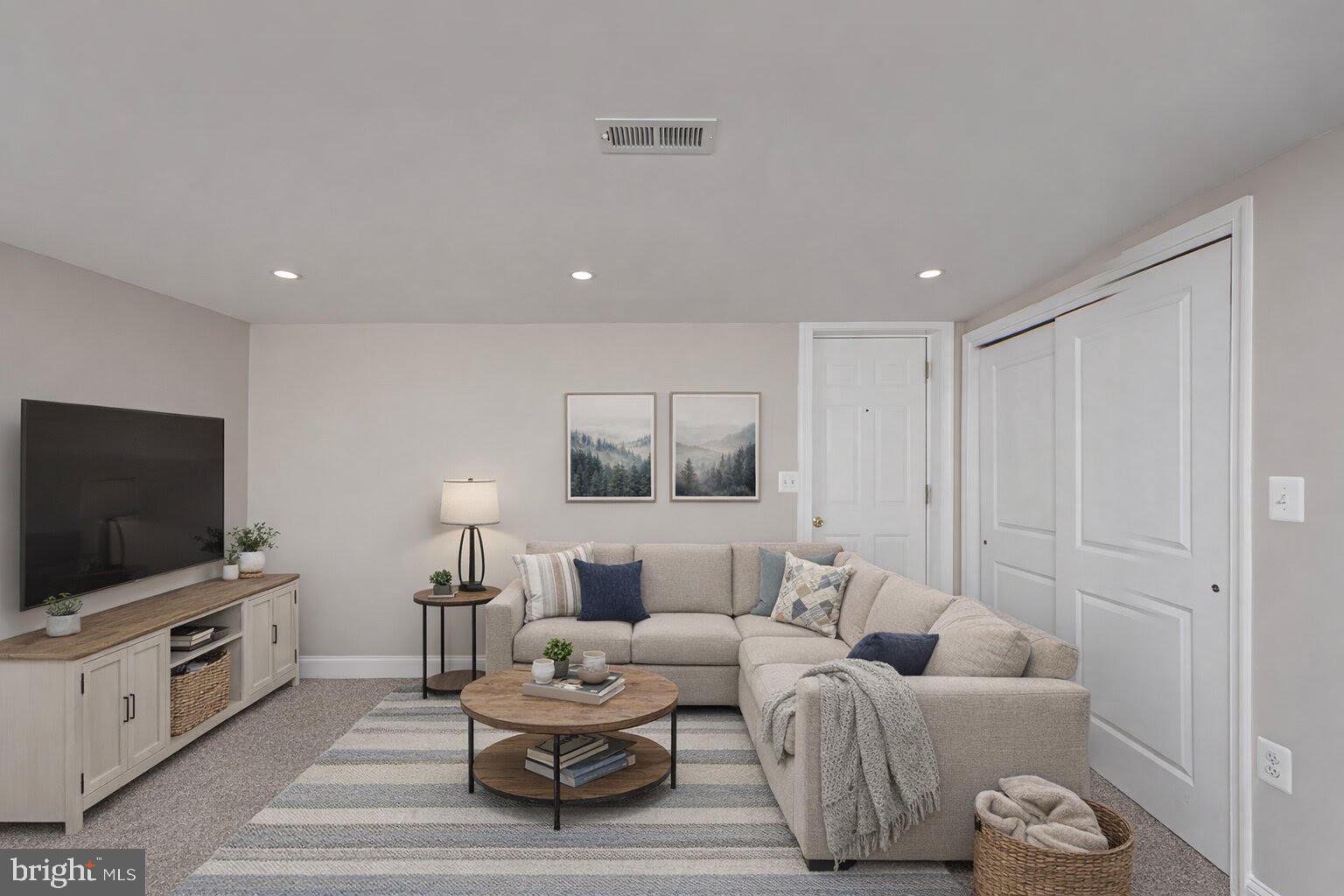 RADNOR WINSTON - Residential