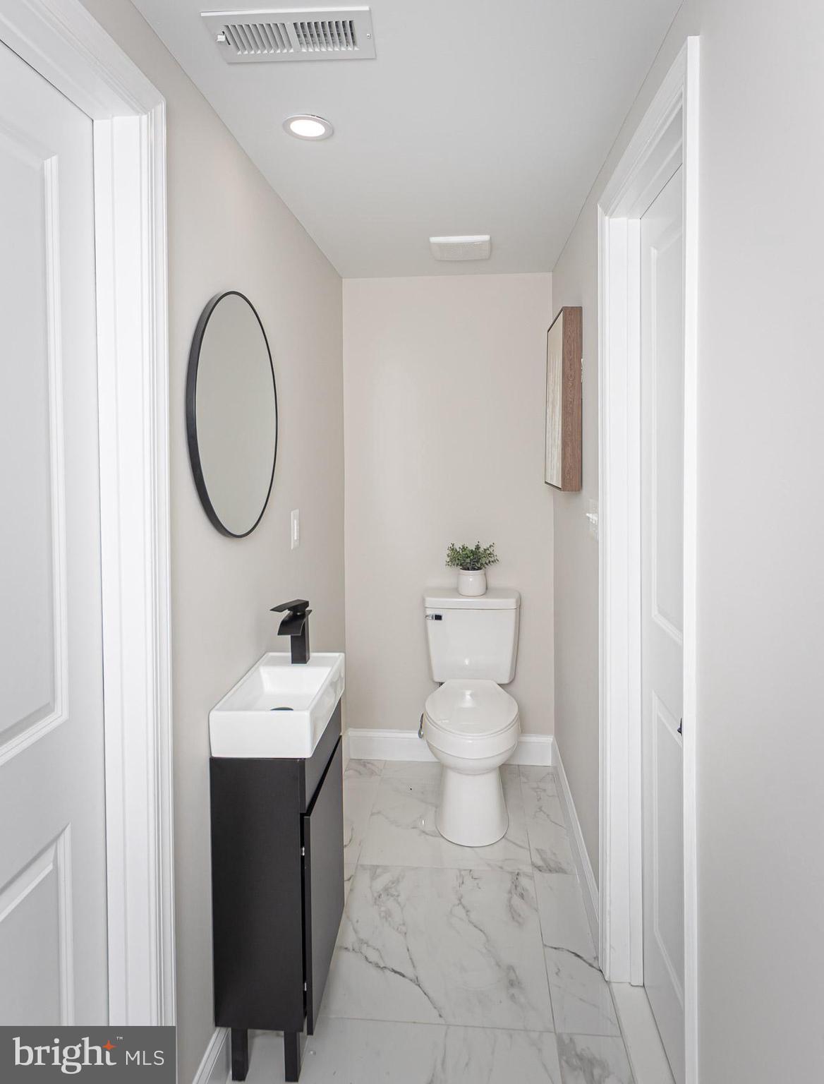 RADNOR WINSTON - Residential