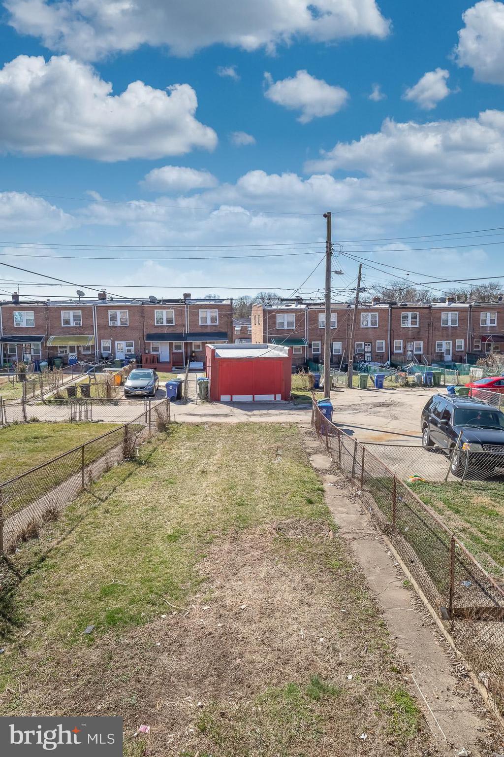 RADNOR WINSTON - Residential