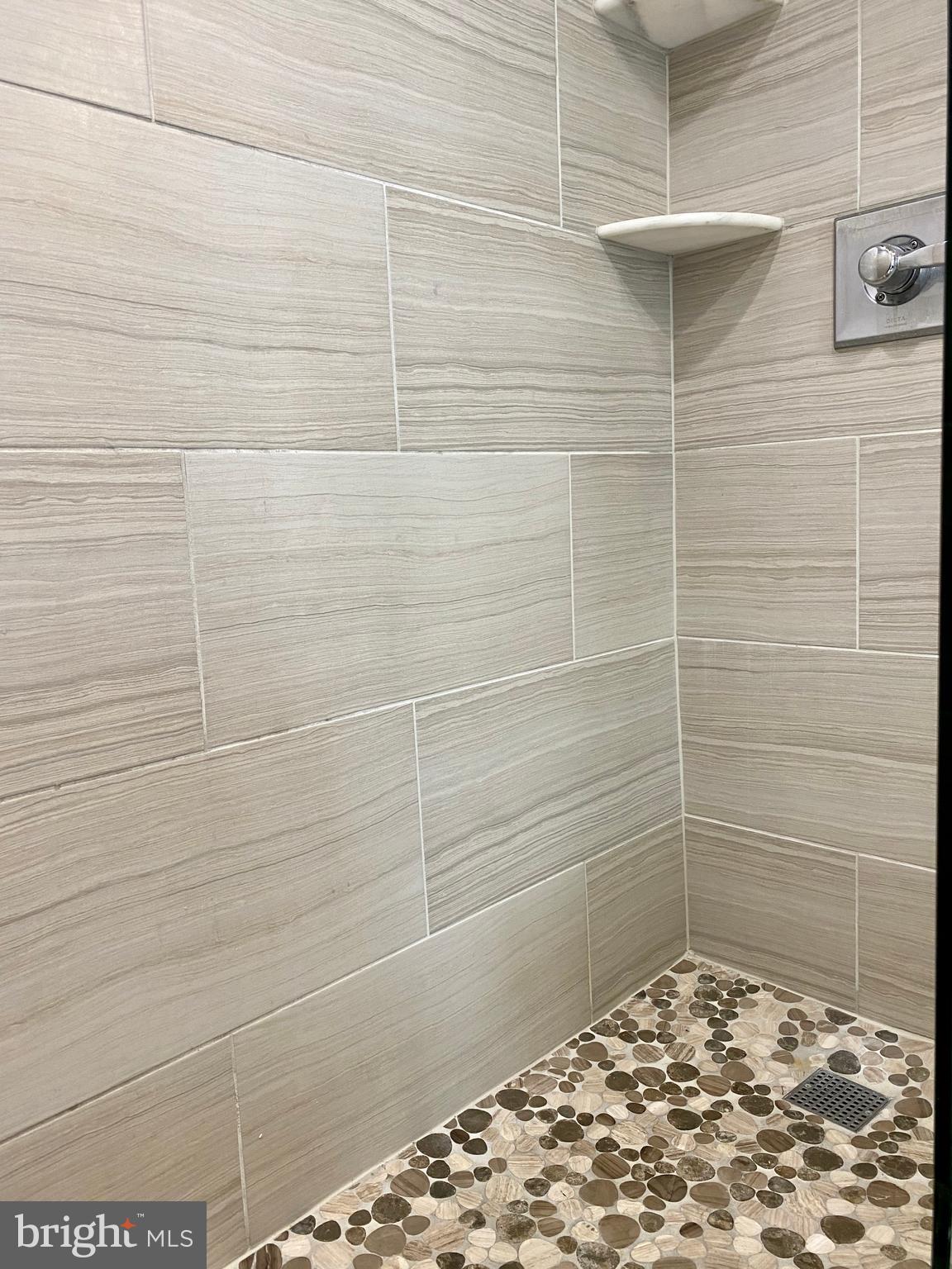 WOODBURY HEIGHTS - Residential Lease