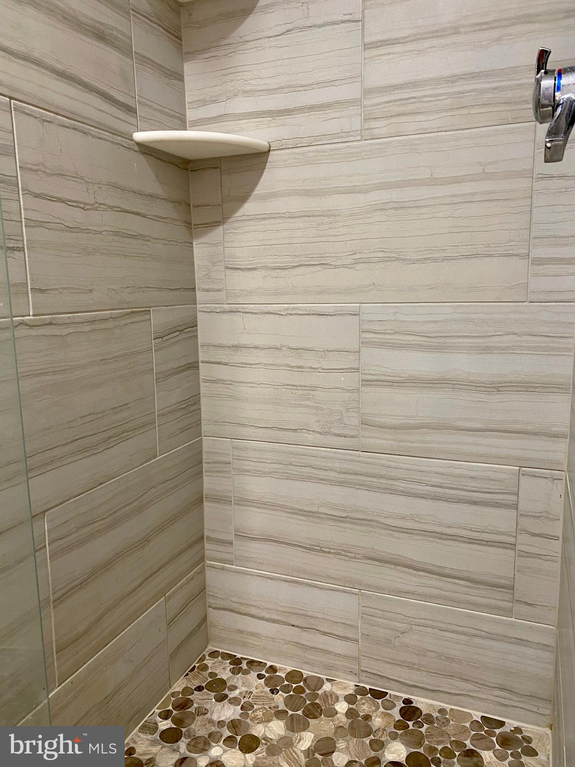 WOODBURY HEIGHTS - Residential Lease