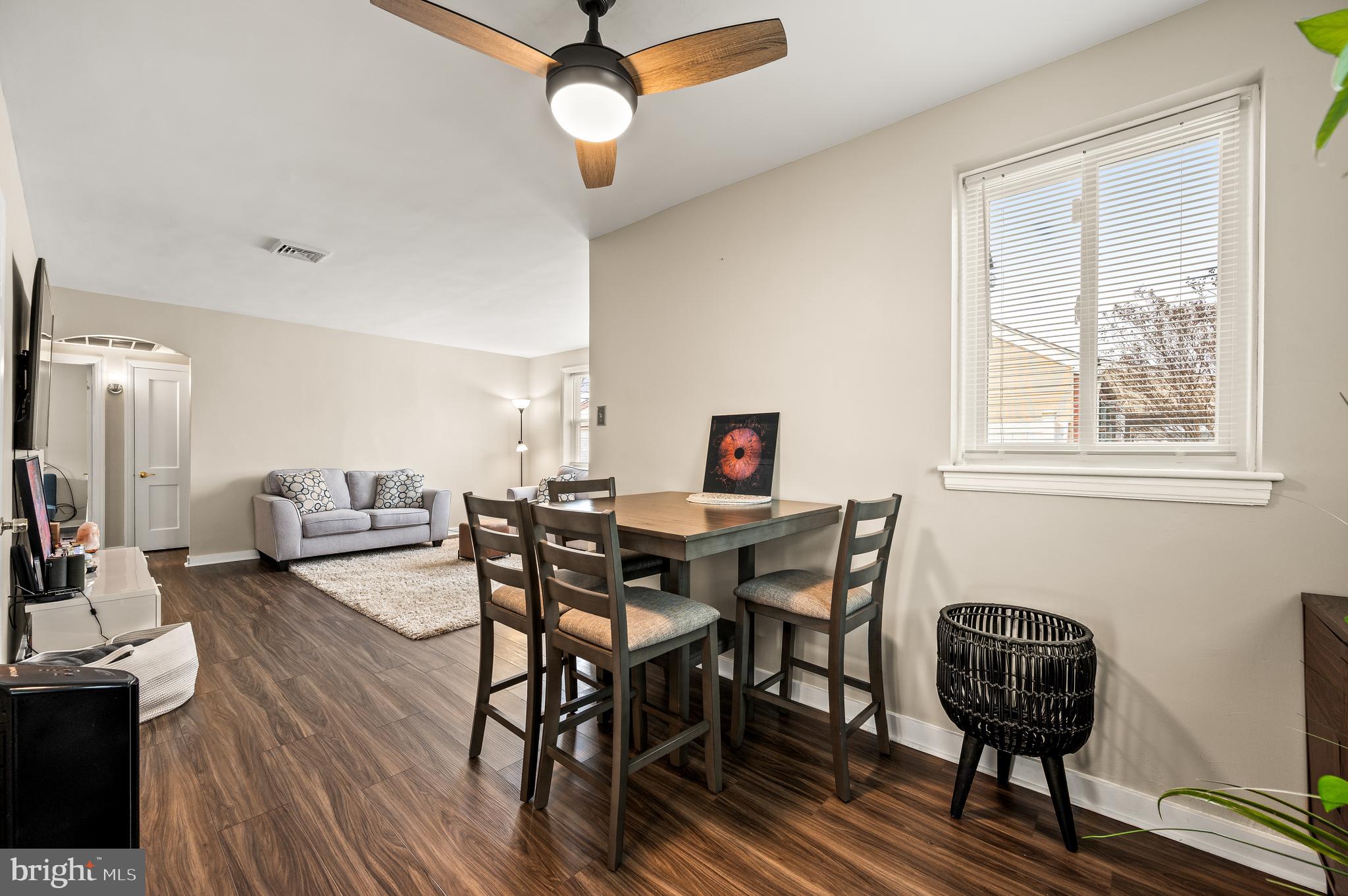 ACADEMY GARDENS - Residential