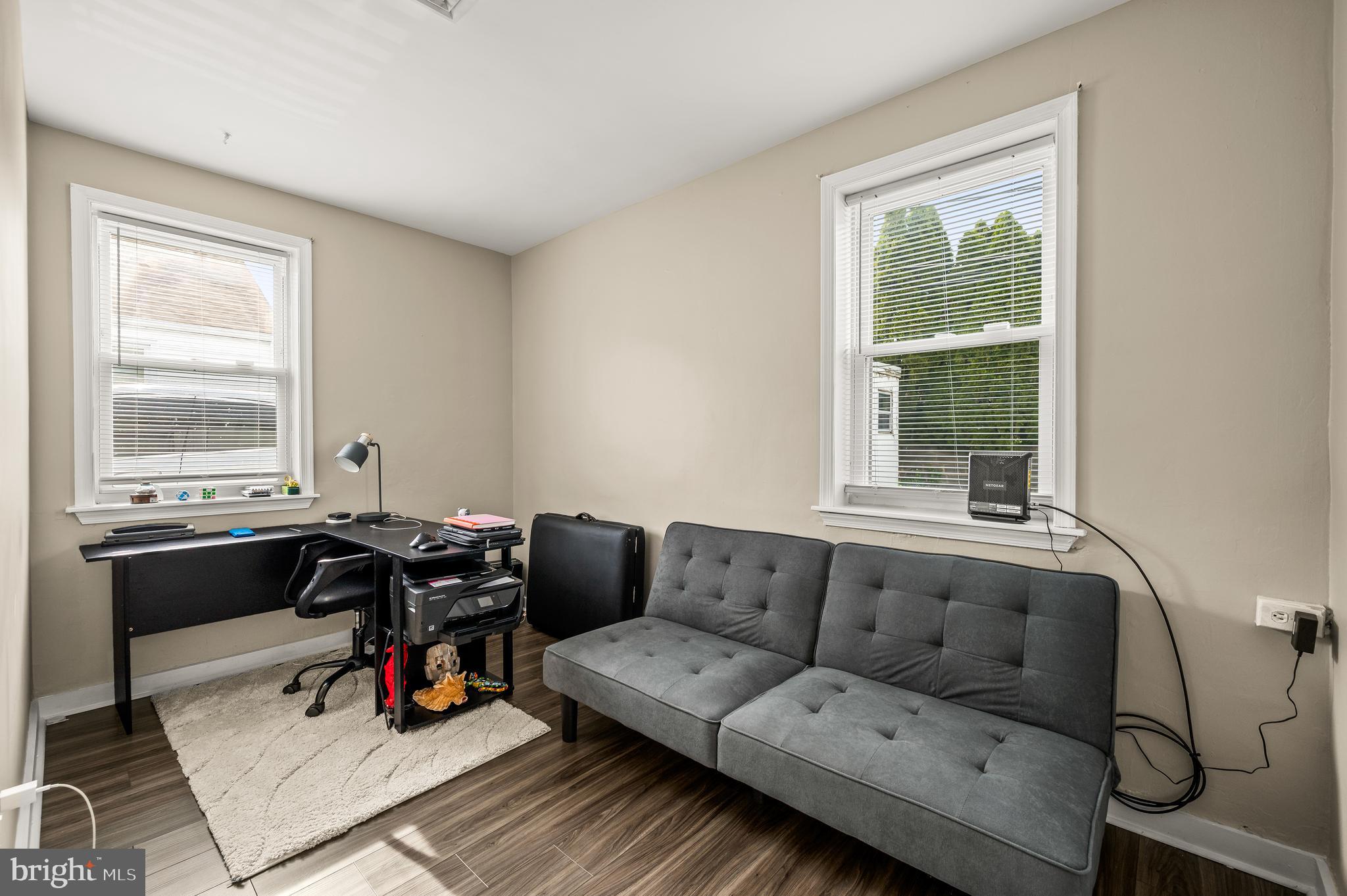 ACADEMY GARDENS - Residential