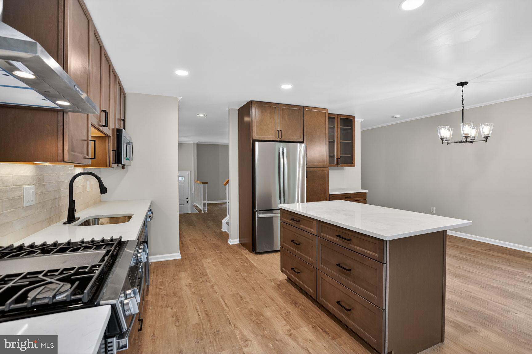 7837 WINTERCRESS LANE