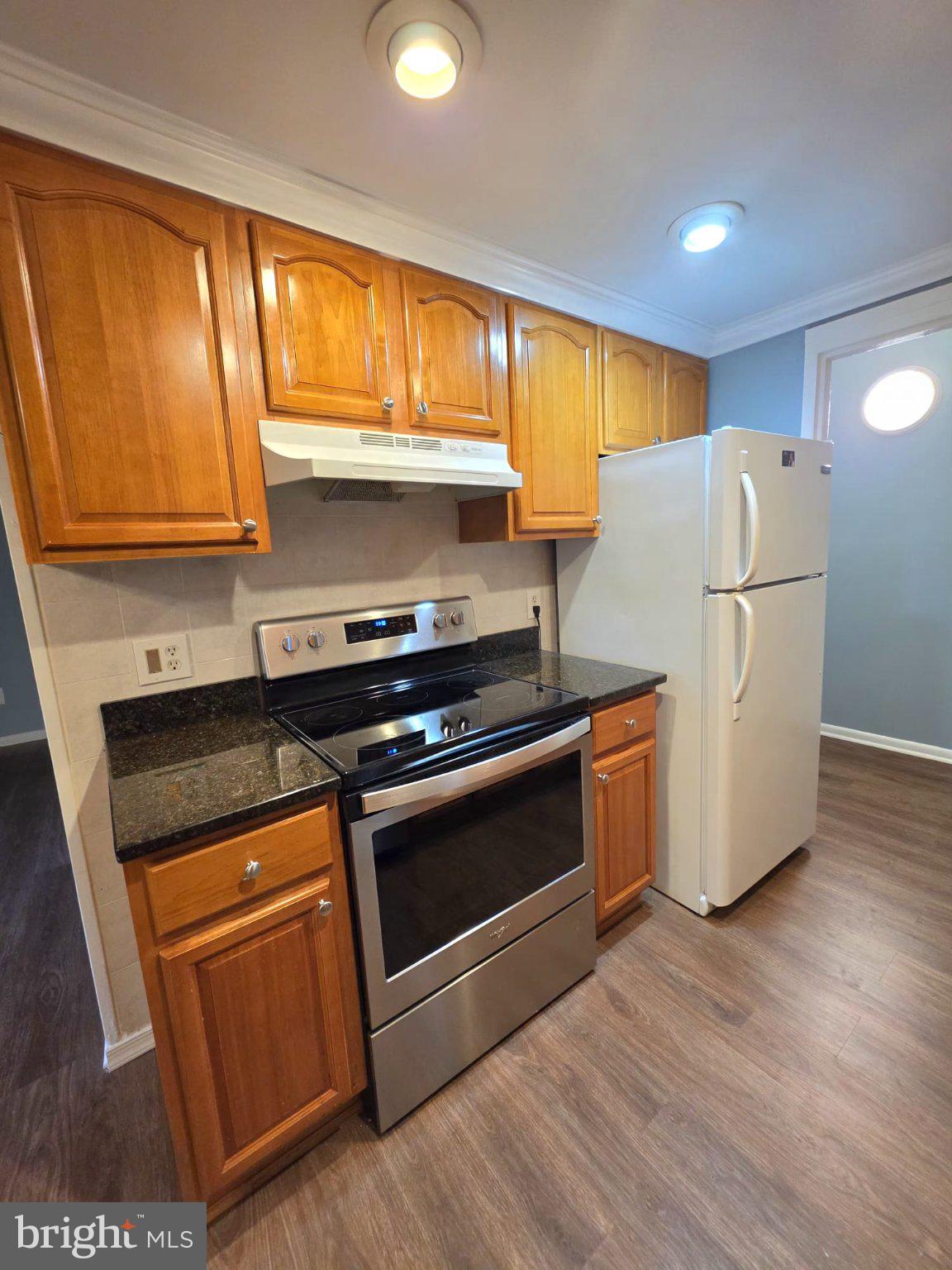 11641 STONEVIEW 12C