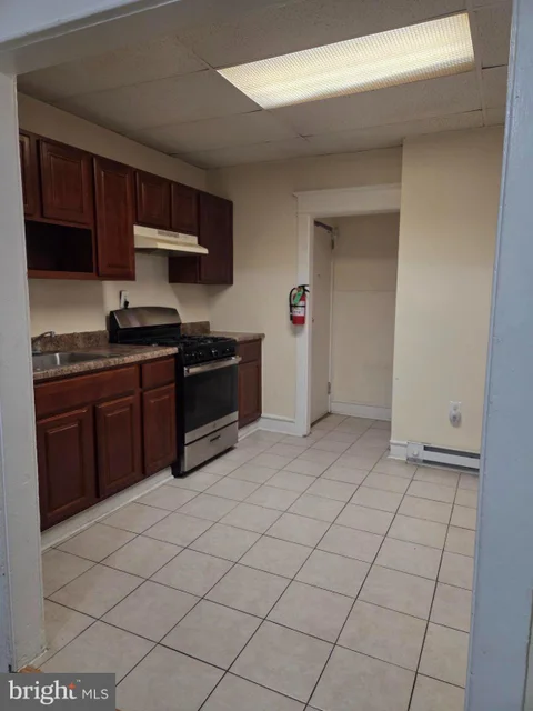 MLS: NJCD2124718