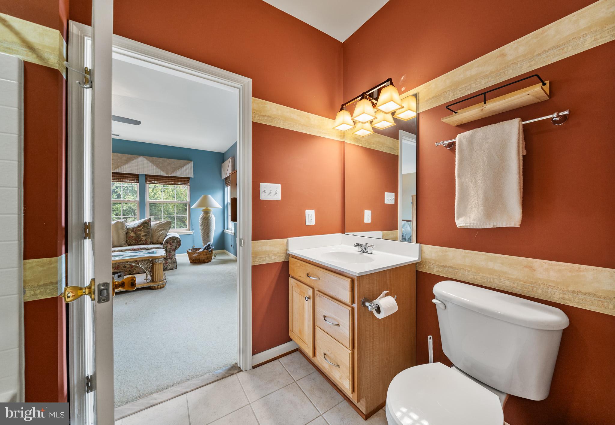 LYONS CREEK OVERLOOK - Residential