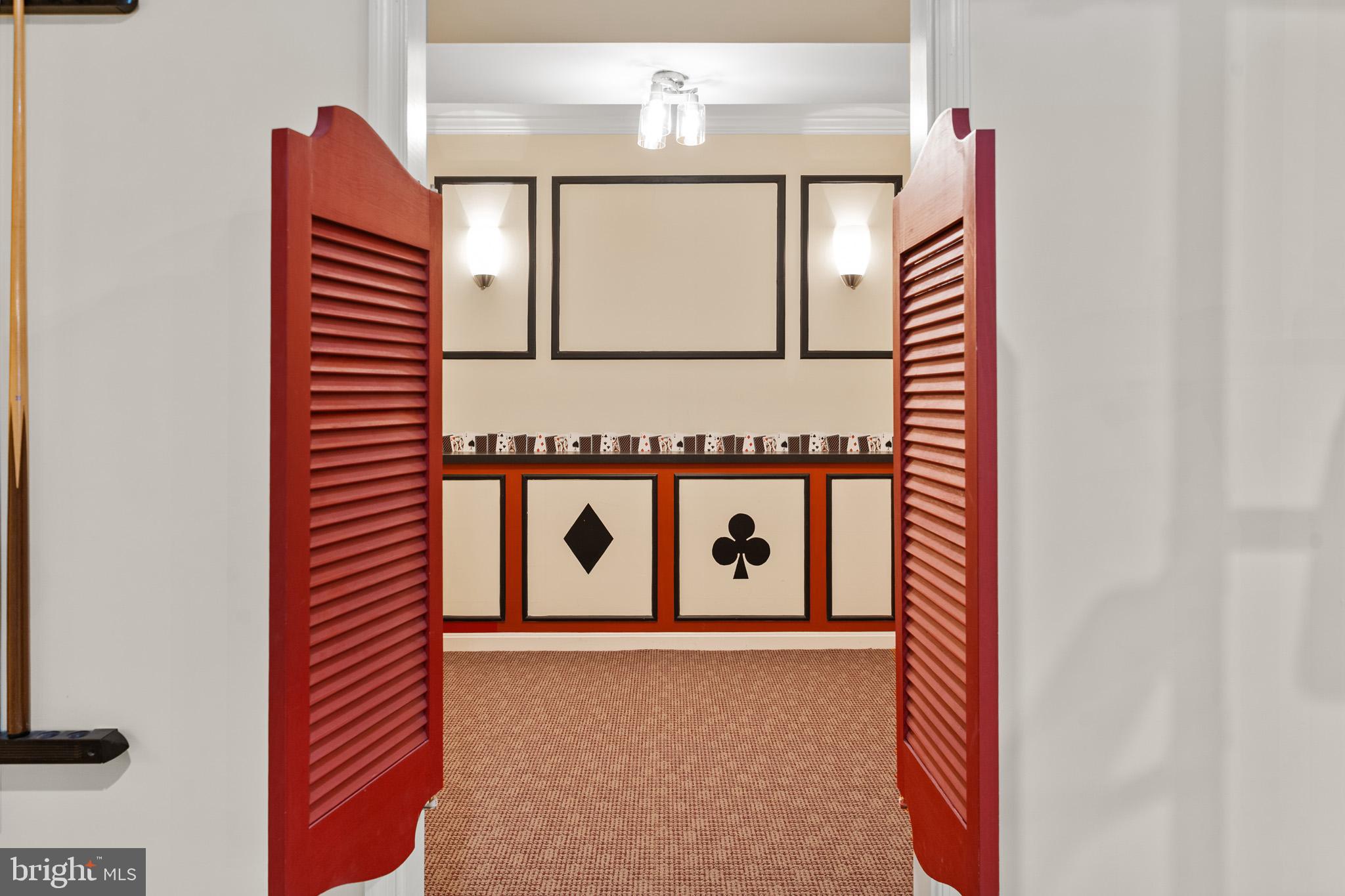 LYONS CREEK OVERLOOK - Residential