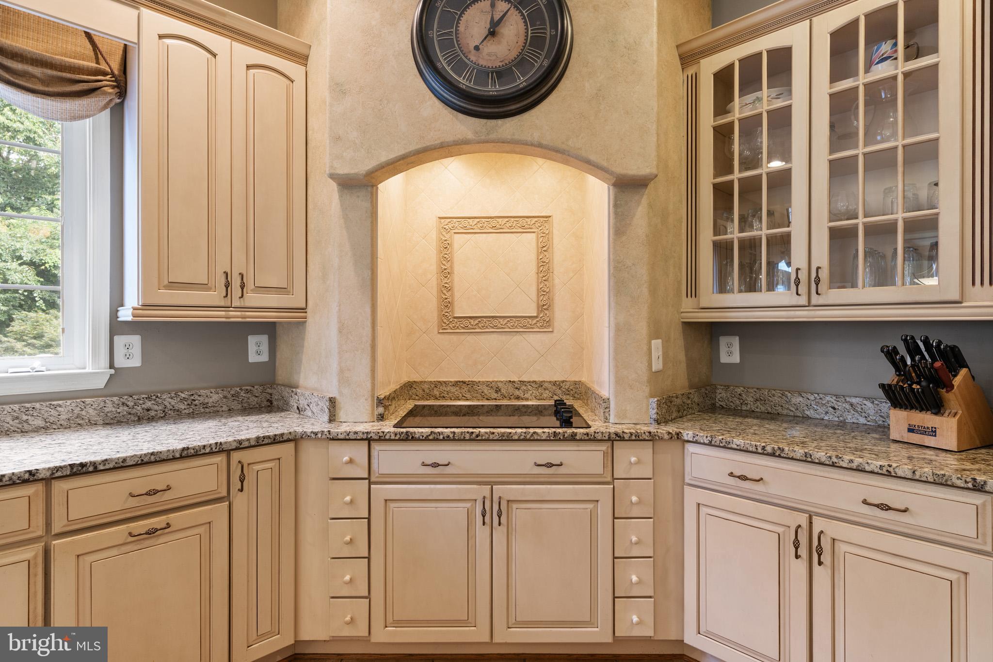 LYONS CREEK OVERLOOK - Residential