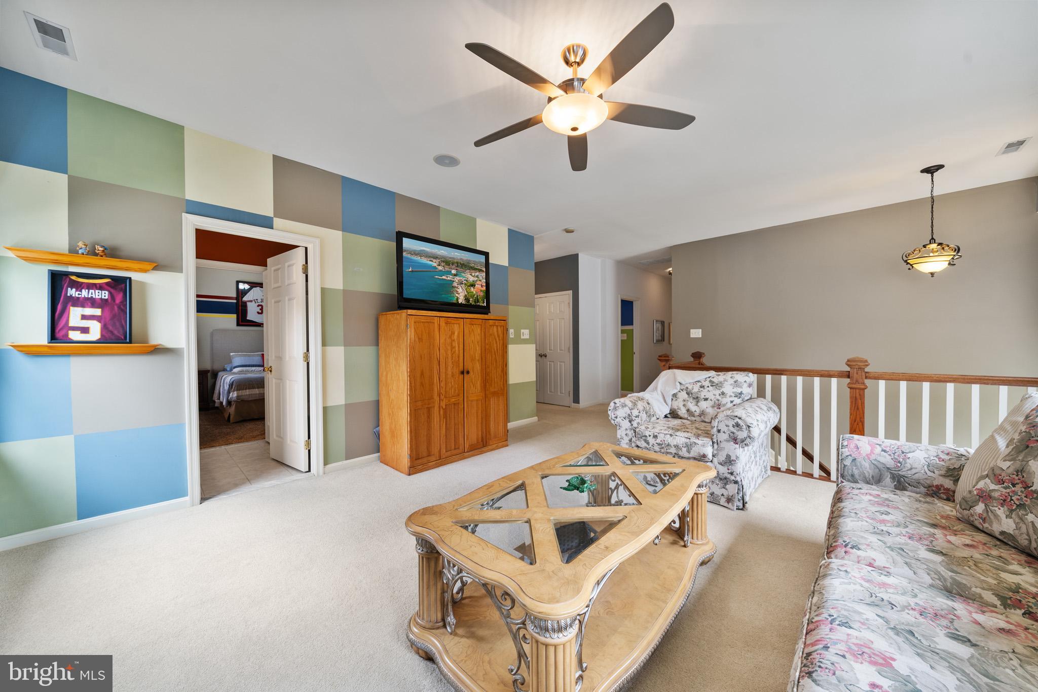 LYONS CREEK OVERLOOK - Residential