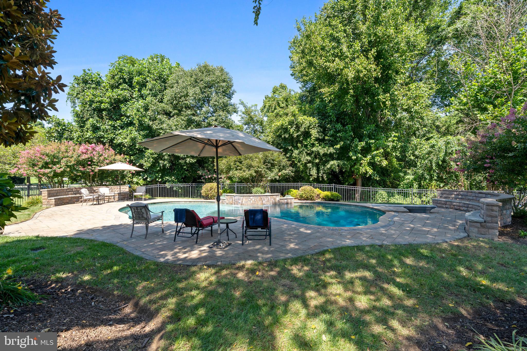 LYONS CREEK OVERLOOK - Residential