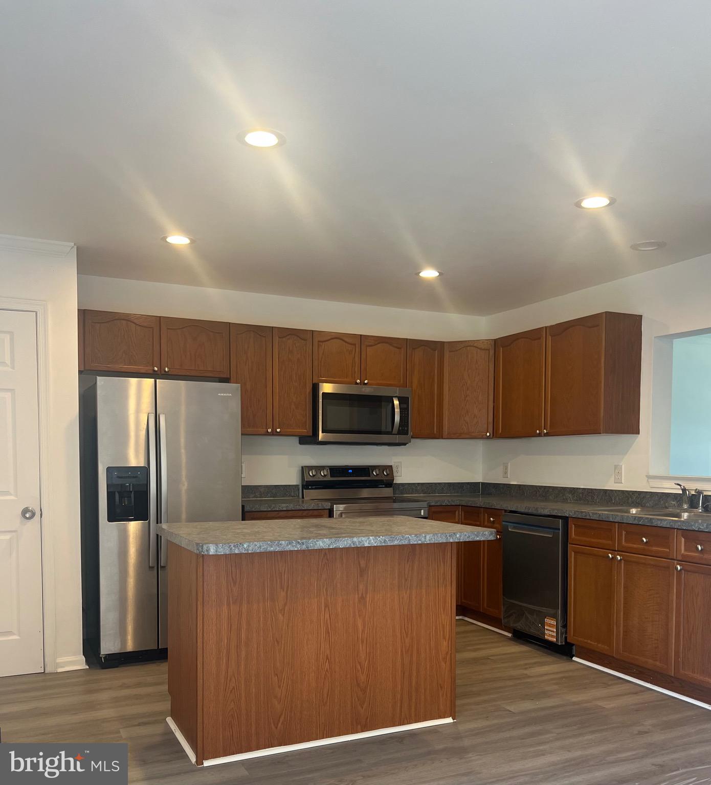 PRENTISS POINT II TOWNHOMES - Residential