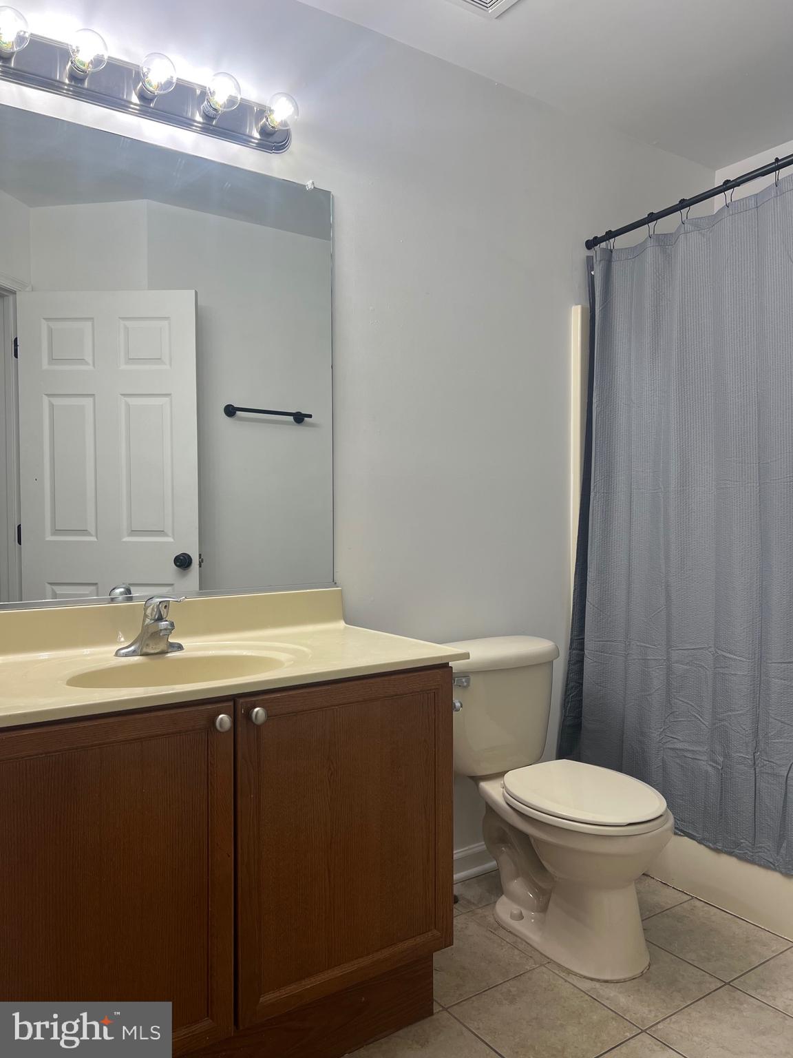 PRENTISS POINT II TOWNHOMES - Residential